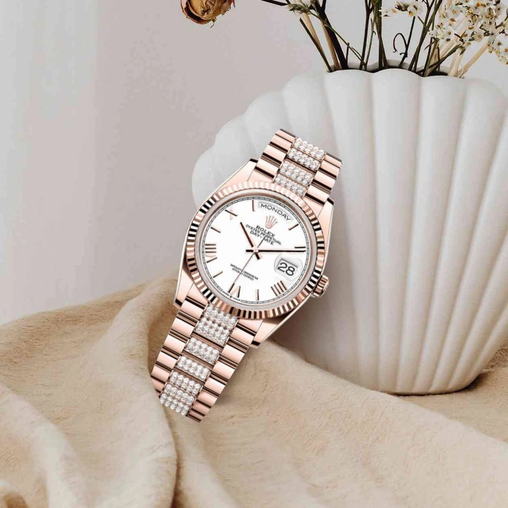 2024 Release Rolex Day-Date 36 mm | 18k Everose gold President Diamond bracelet | White dial Fluted bezel | Men's Watch 128235