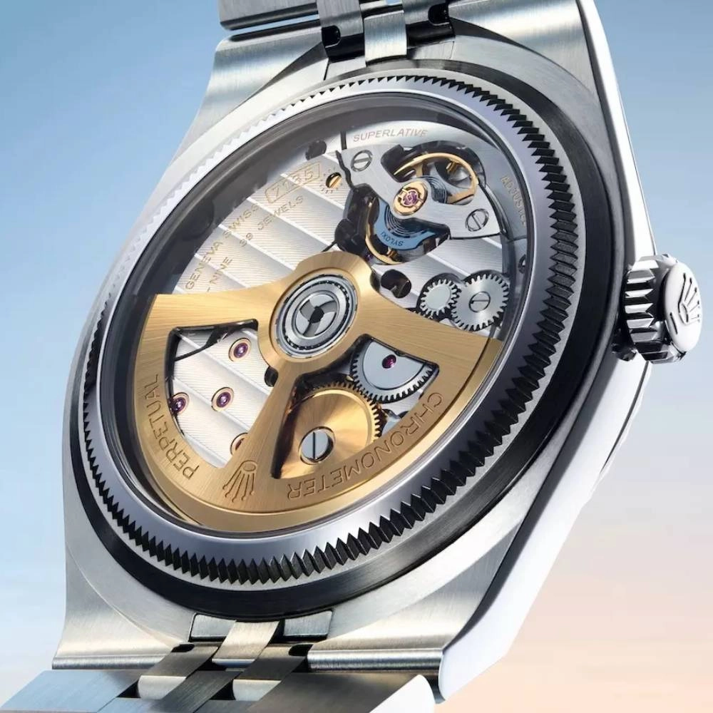 2025 Model Rolex Land-Dweller 36mm - Ref: 127286tbr-0001 - Ice blue Motif Dial, Platinum Flat Jubilee Bracelet Watch