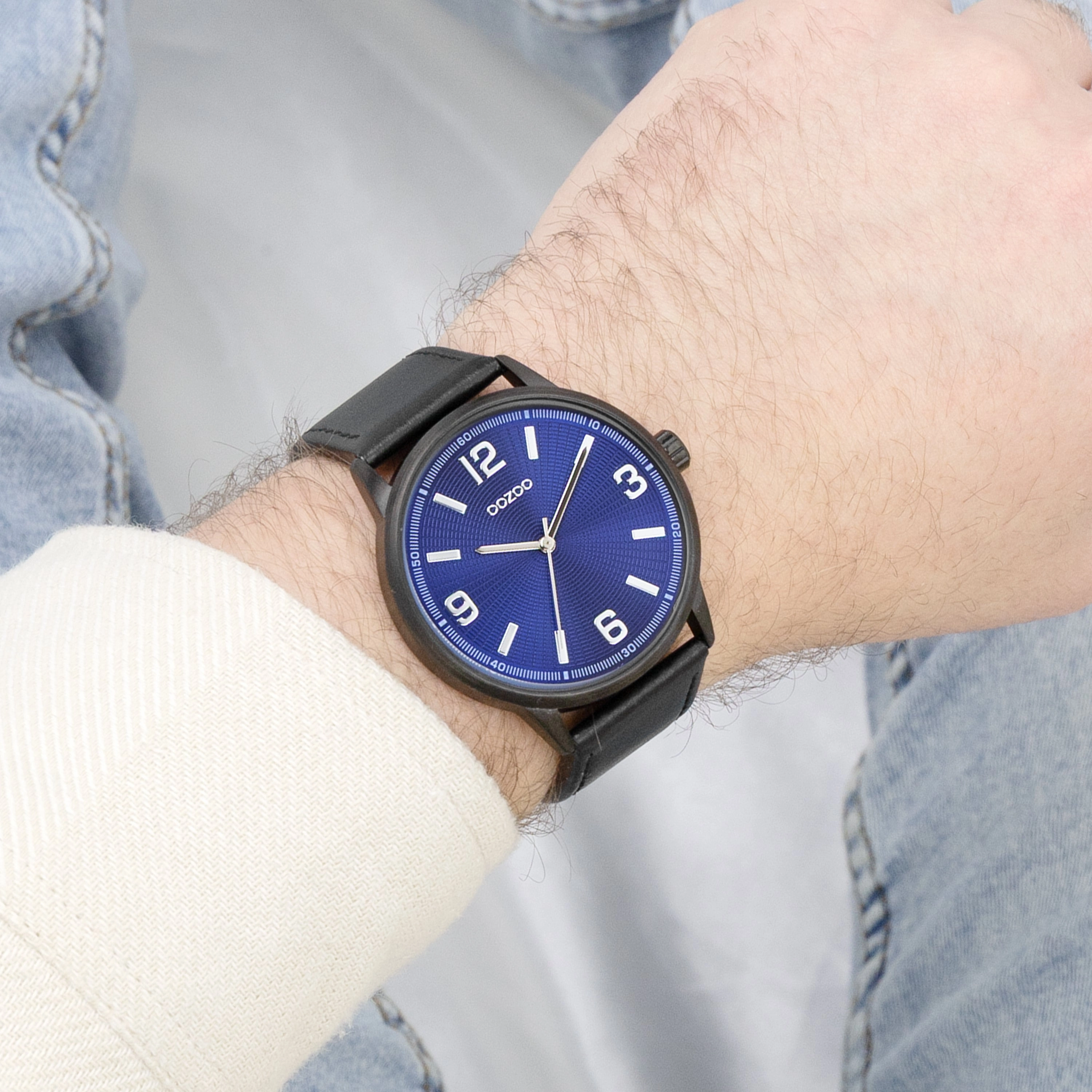 Black OOZOO watch with leather strap - C11502