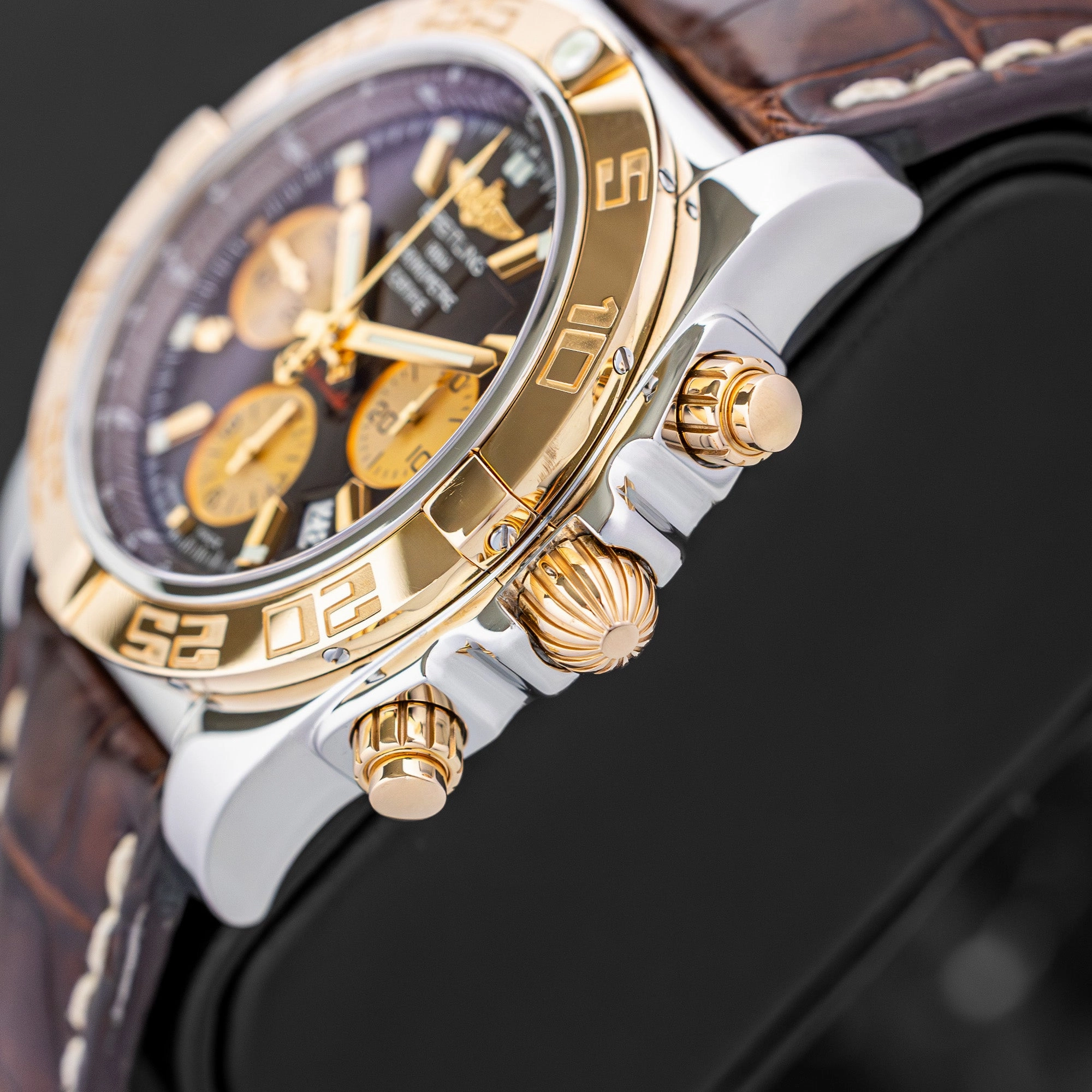 Breitling Chronomat 44 CB011012.Q576.375C