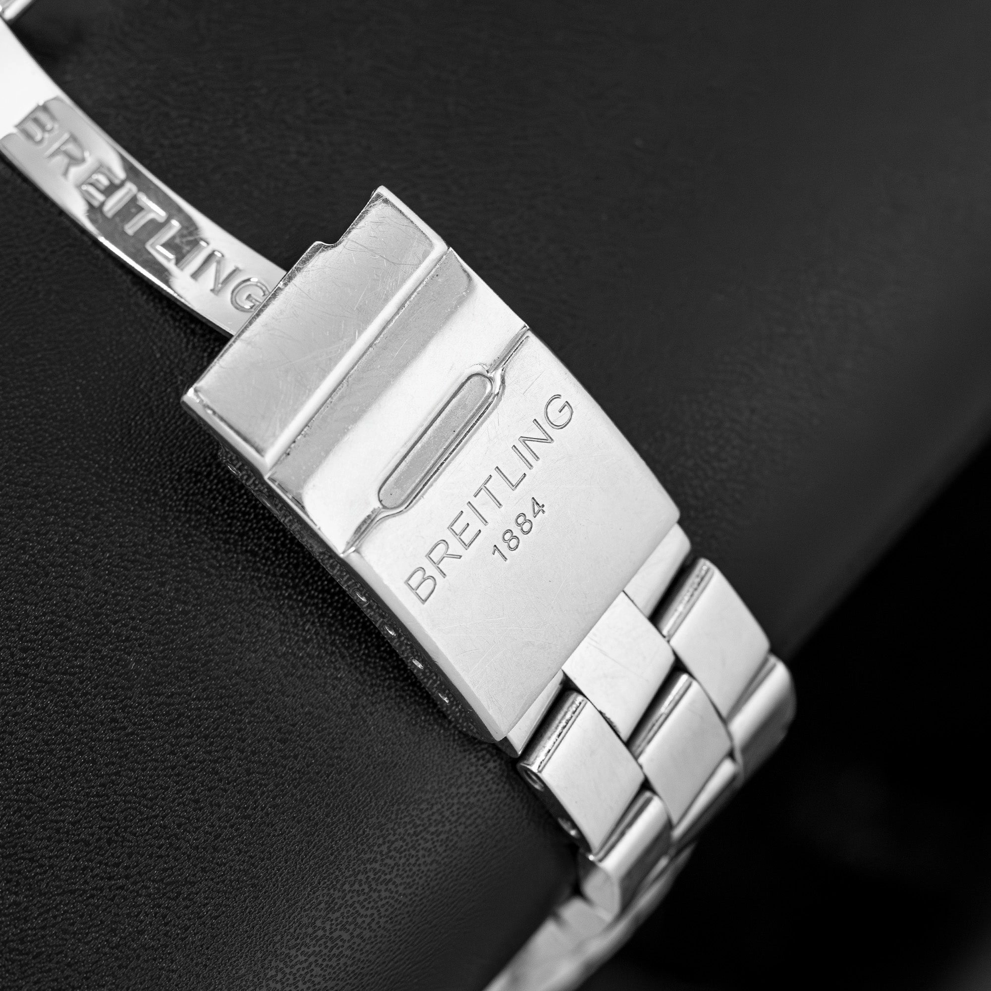 Breitling Skyracer A27362