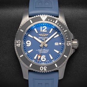 Breitling Superocean M17368