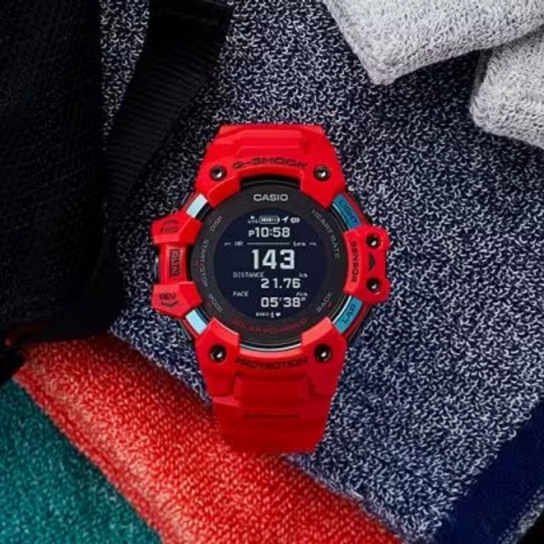 CASIO G-SQUAD GBD-H1000 Series Red Watch GBD-H1000-4PR