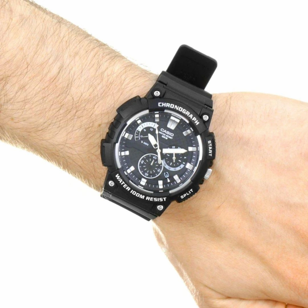 Casio Standard Black Watch MCW-200H-1AVDF