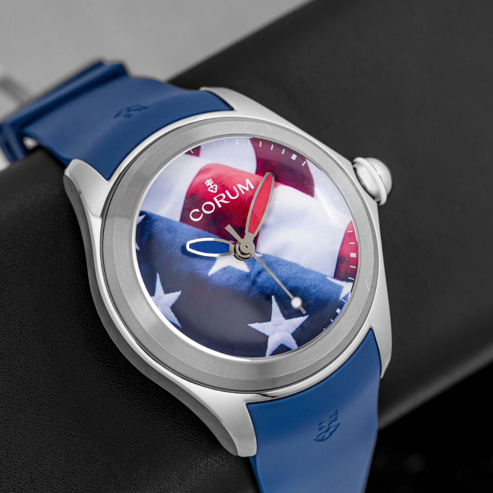 Corum Bubble Flag 082.310.20/0373US01