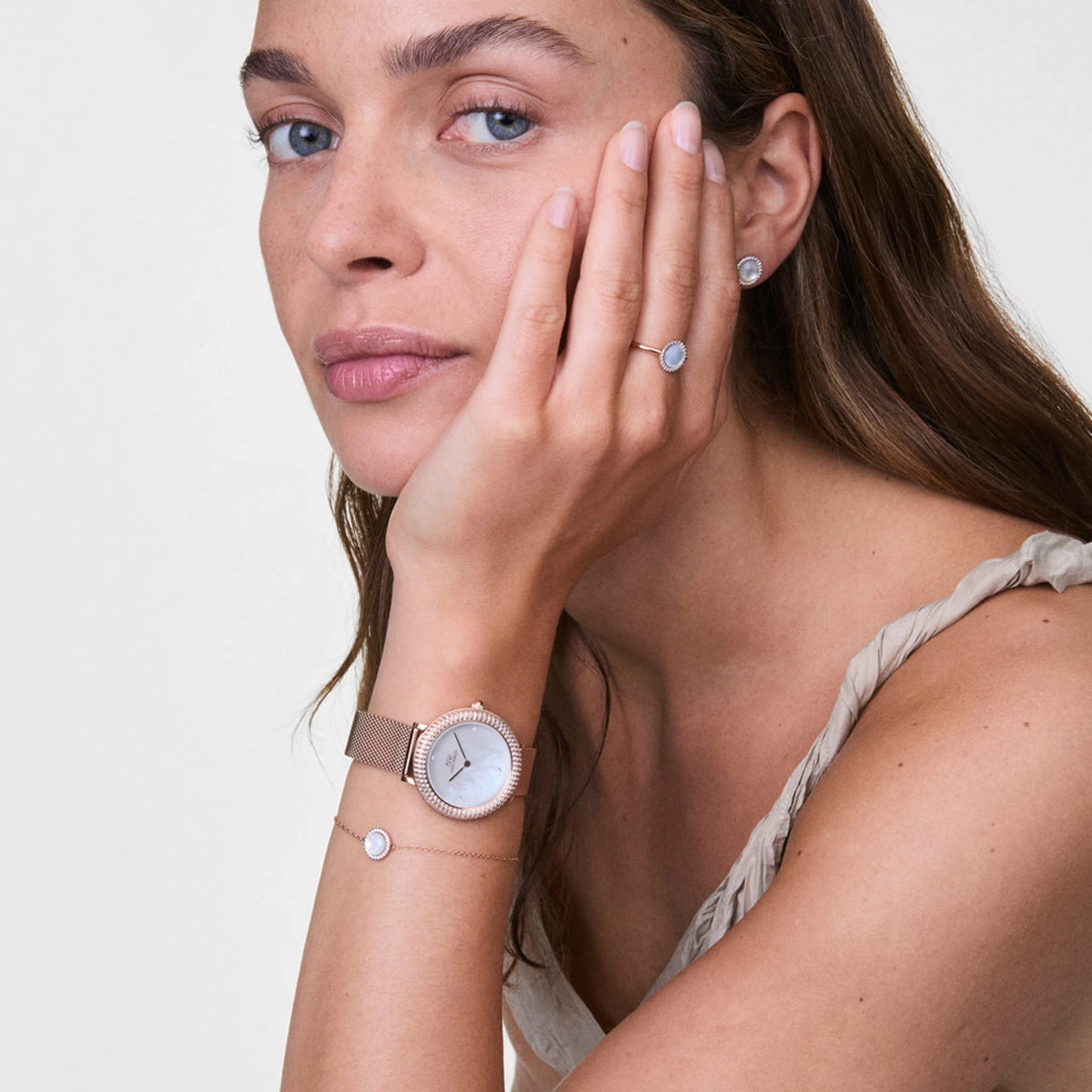 Daniel Wellington Crystalline Bezel Melrose White Dial Watch DW00100823
