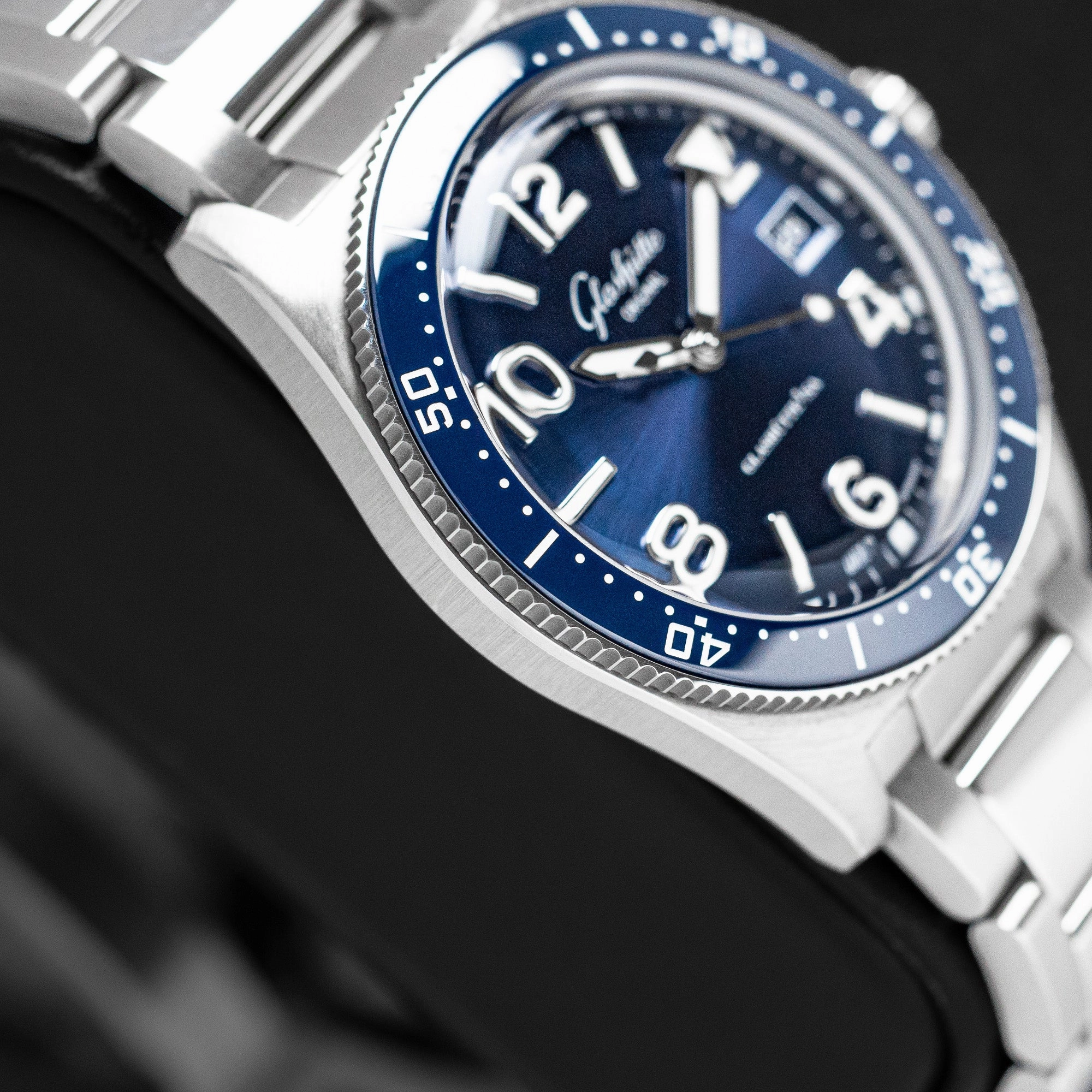 Glashutte Seaq 1-39-11-09-81-70