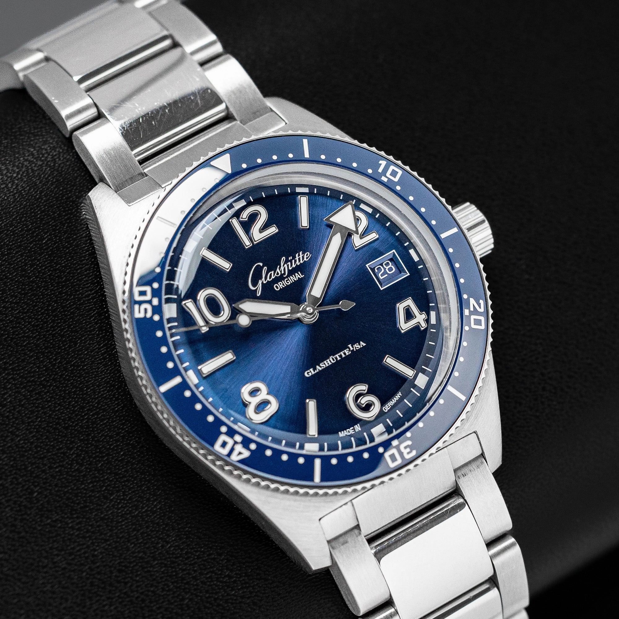 Glashutte Seaq 1-39-11-09-81-70