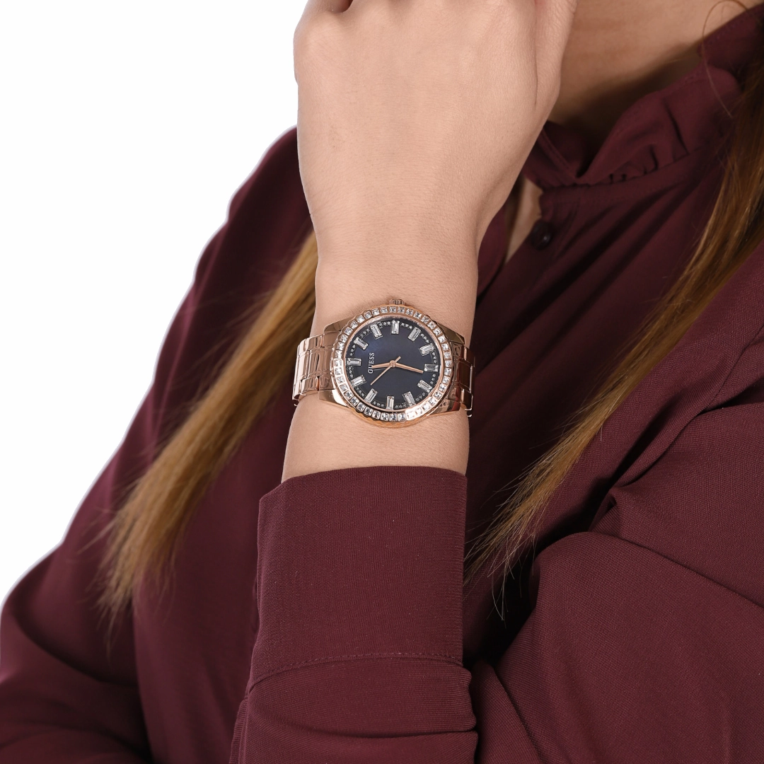 Guess - GW0111L3