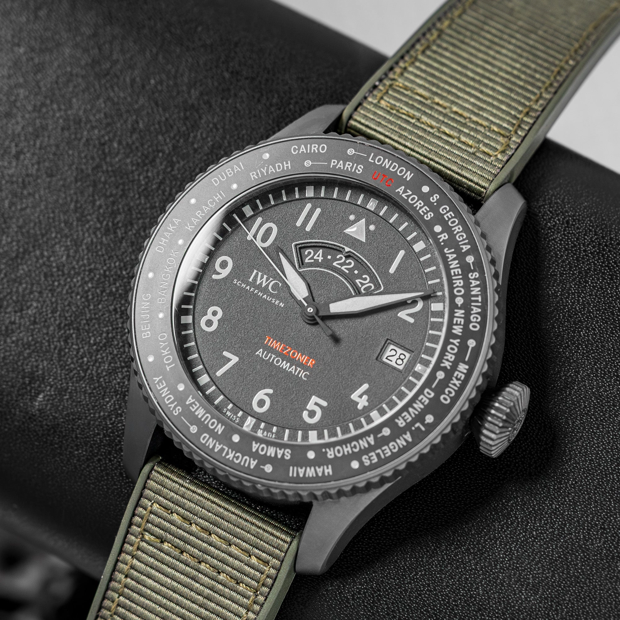 IWC Pilot's Watch Timezoner Top Gun IW395505
