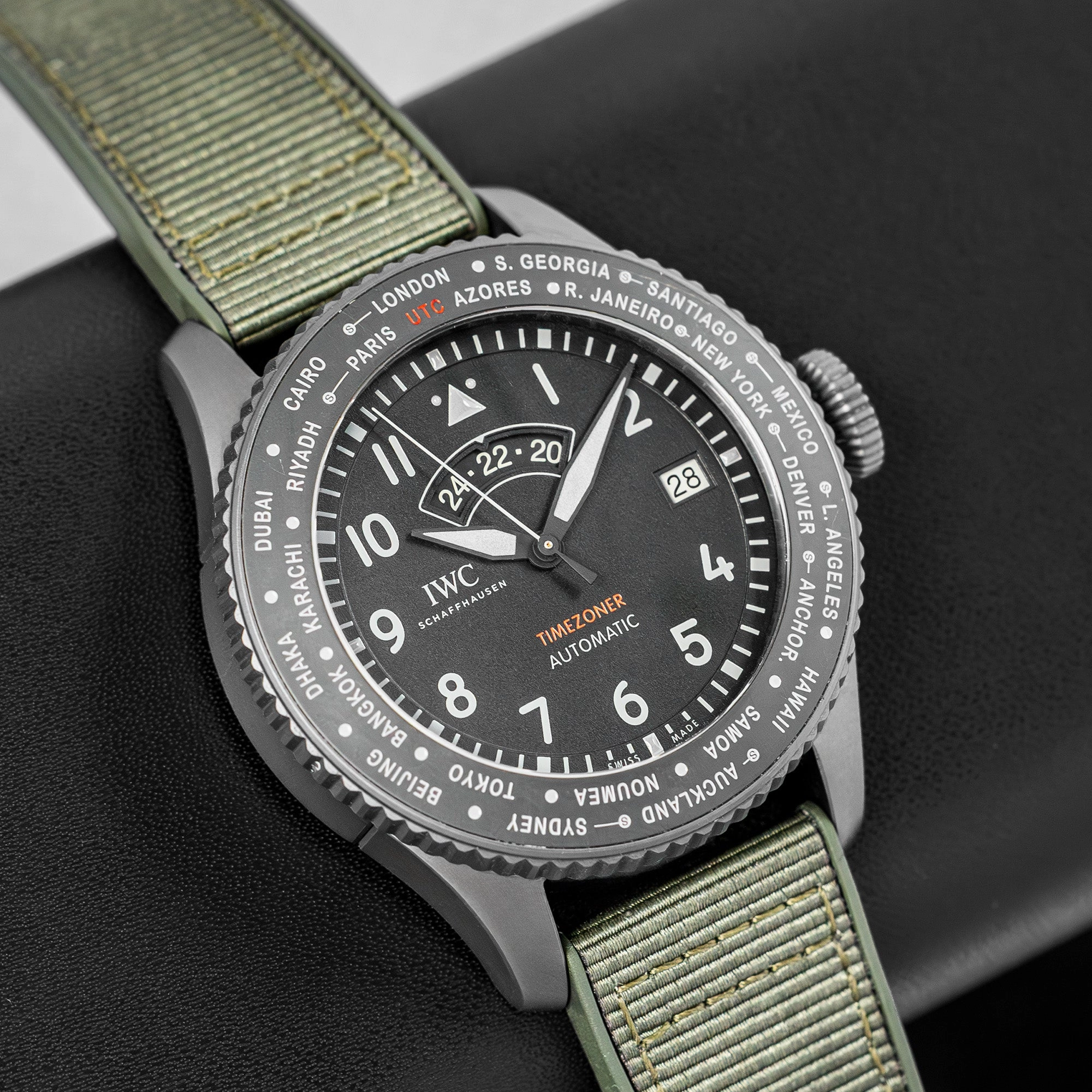 IWC Pilot's Watch Timezoner Top Gun IW395505