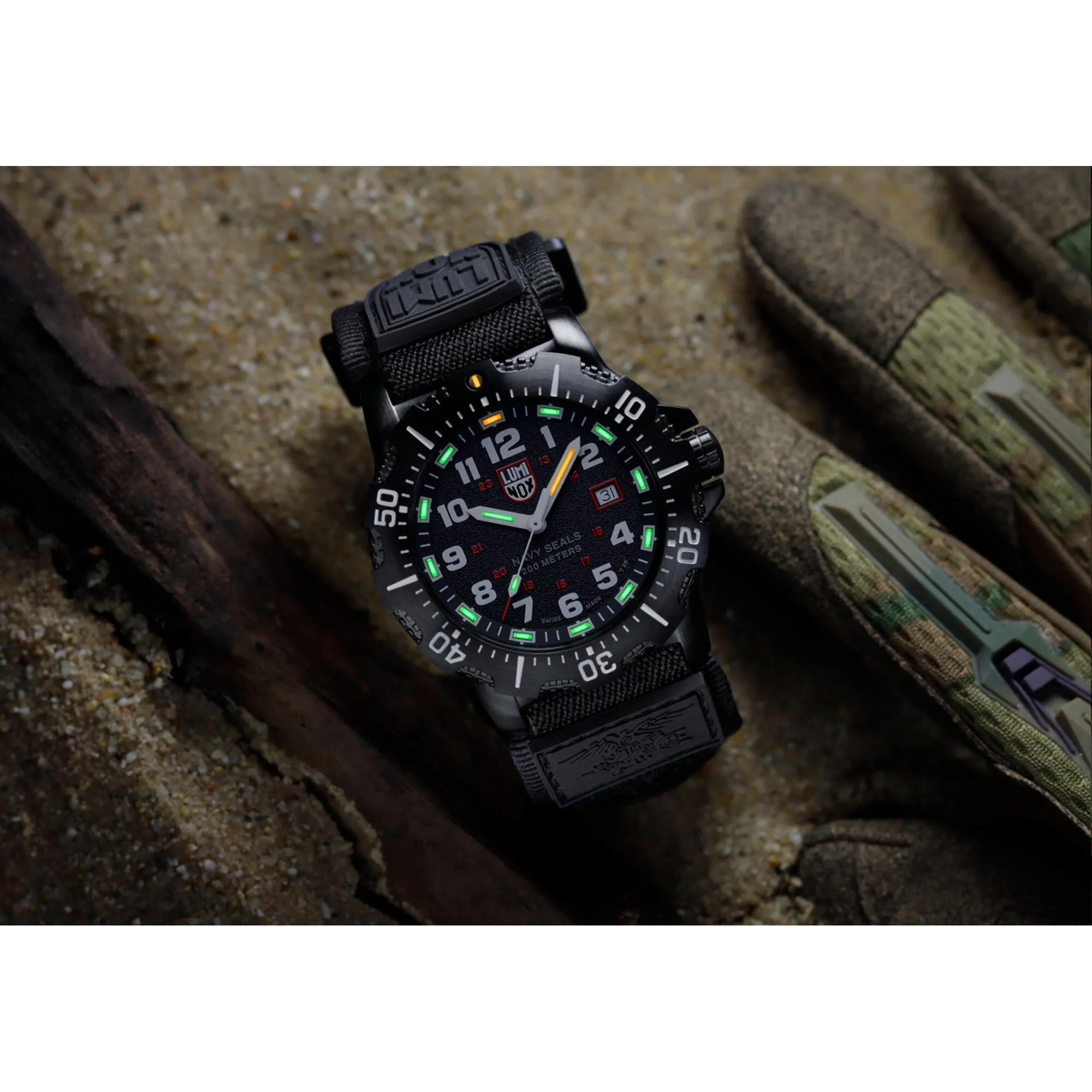 Luminox Men's Watch Set - Navy Seal 4230 Series Quartz Black Dial Strap | XS.4231.SET