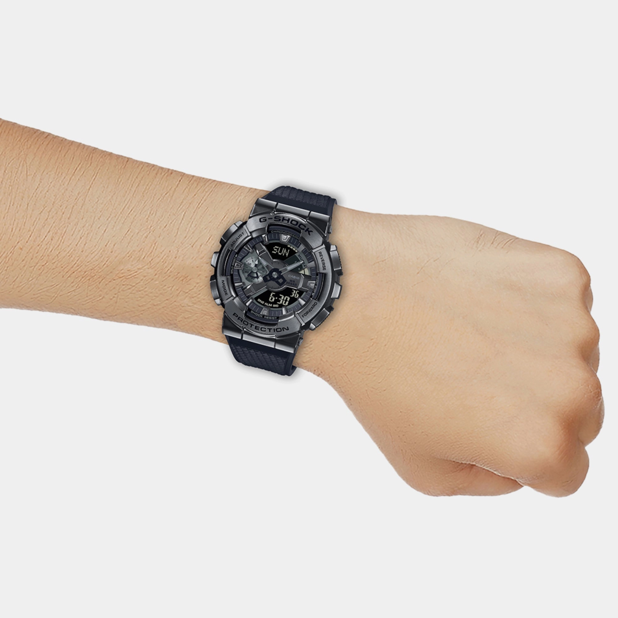 Men's Grey Analog-Digital Resin Watch G1370 - GM-110BB-1ADR