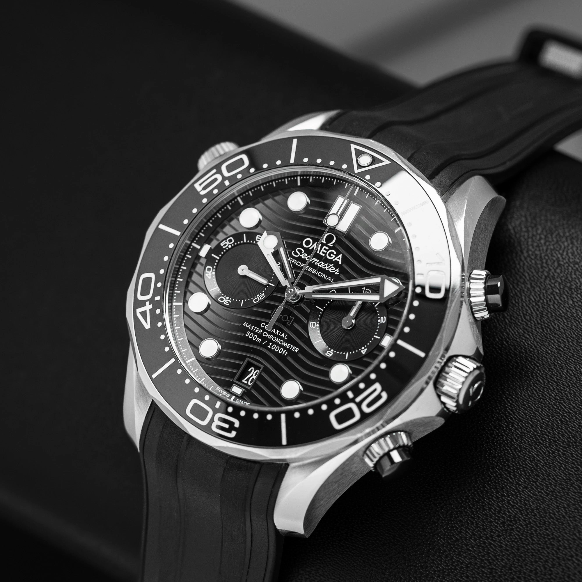 Omega Seamaster Diver 21032445101001