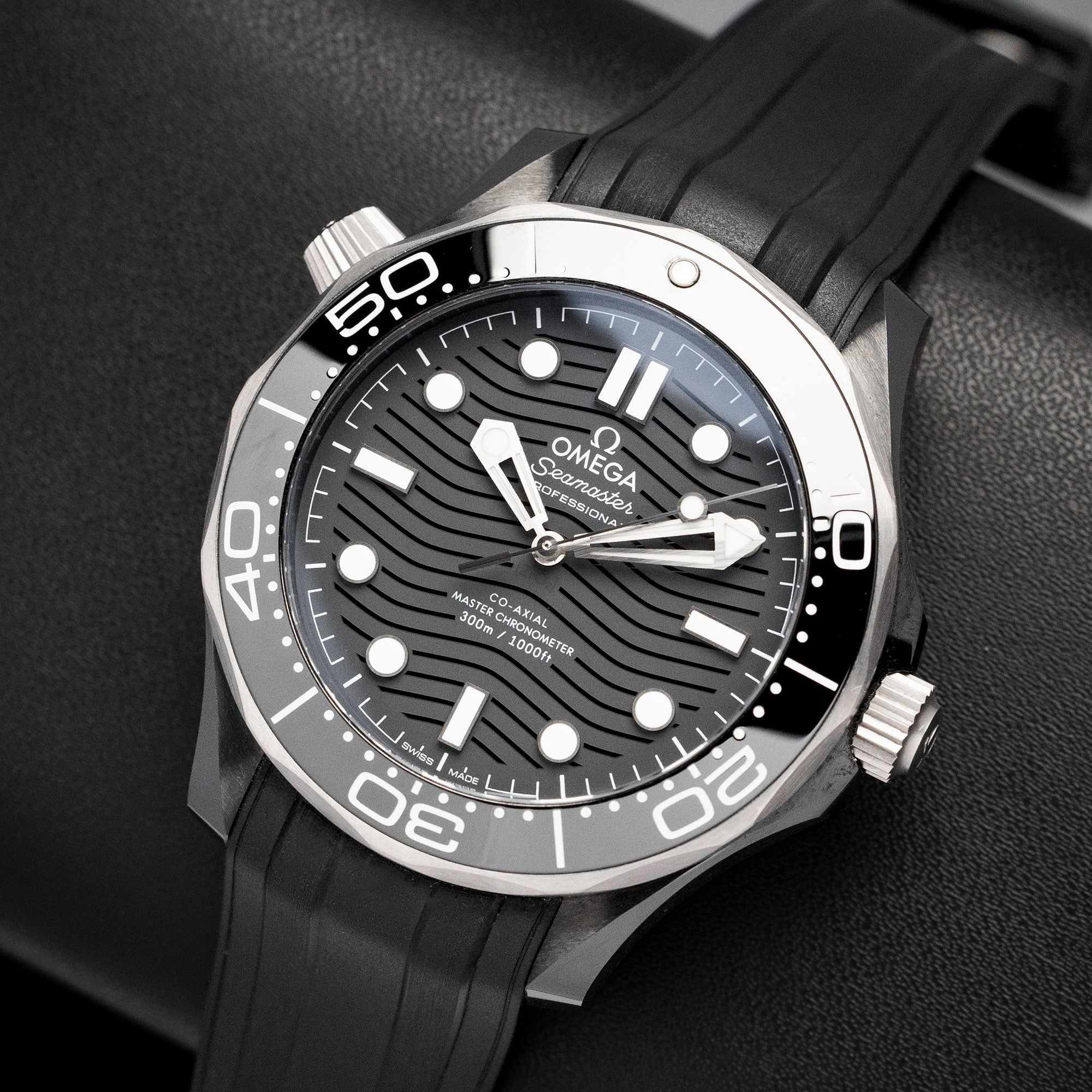 Omega Seamaster Diver 300M 210.92.44.20.01.001