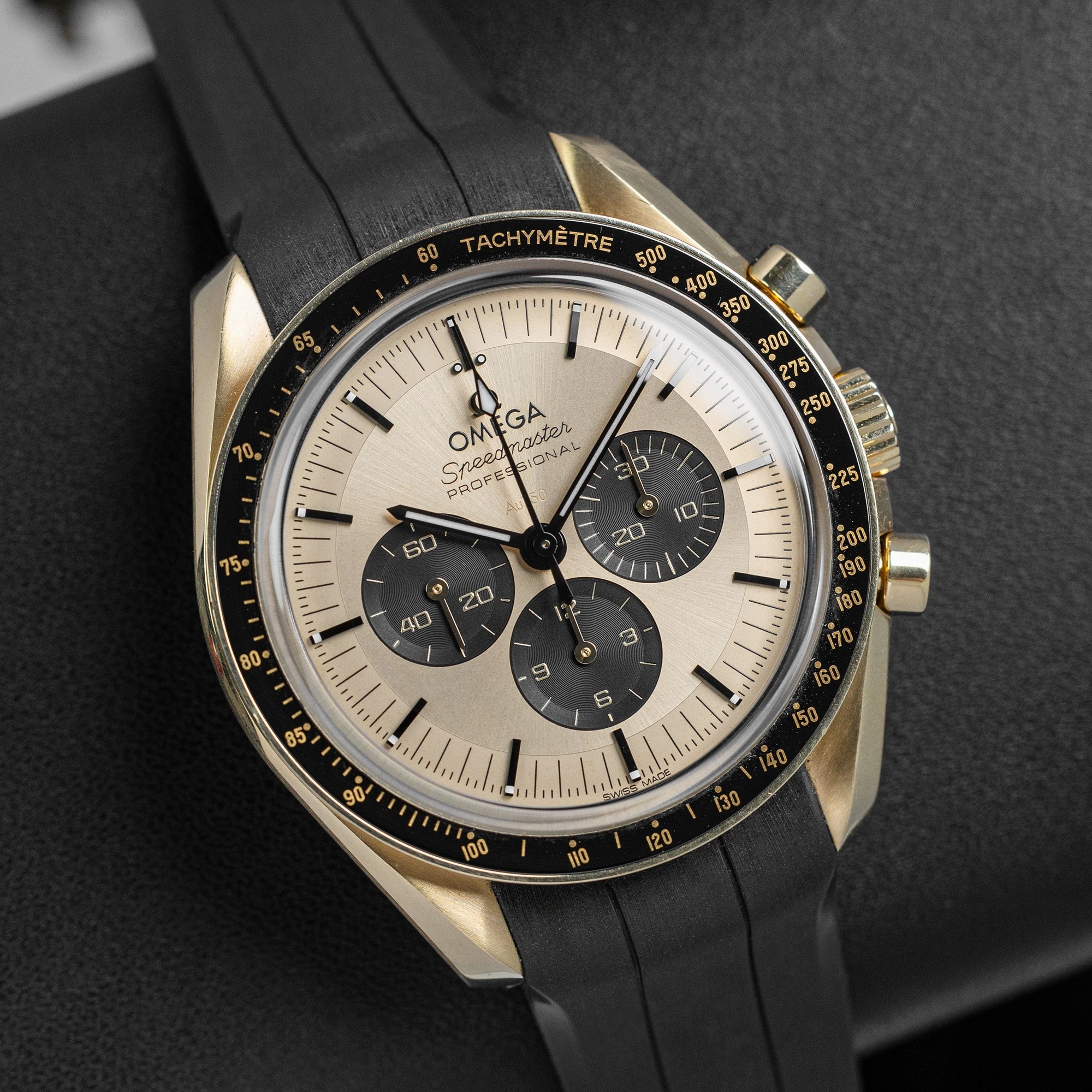Omega Speedmaster 310.62.42.50.99.001