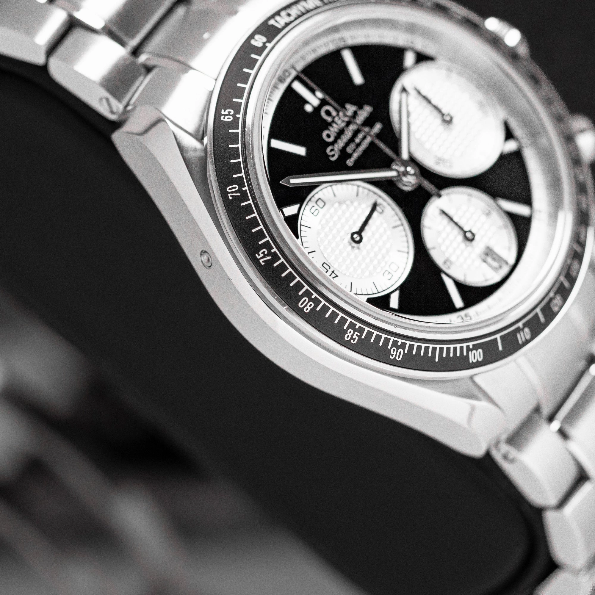 Omega Speedmaster 326.30.40.50.01.002