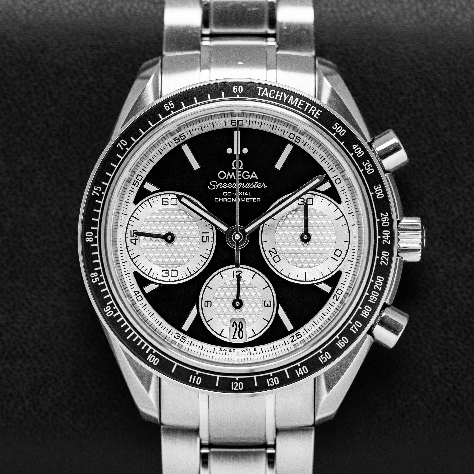 Omega Speedmaster 326.30.40.50.01.002