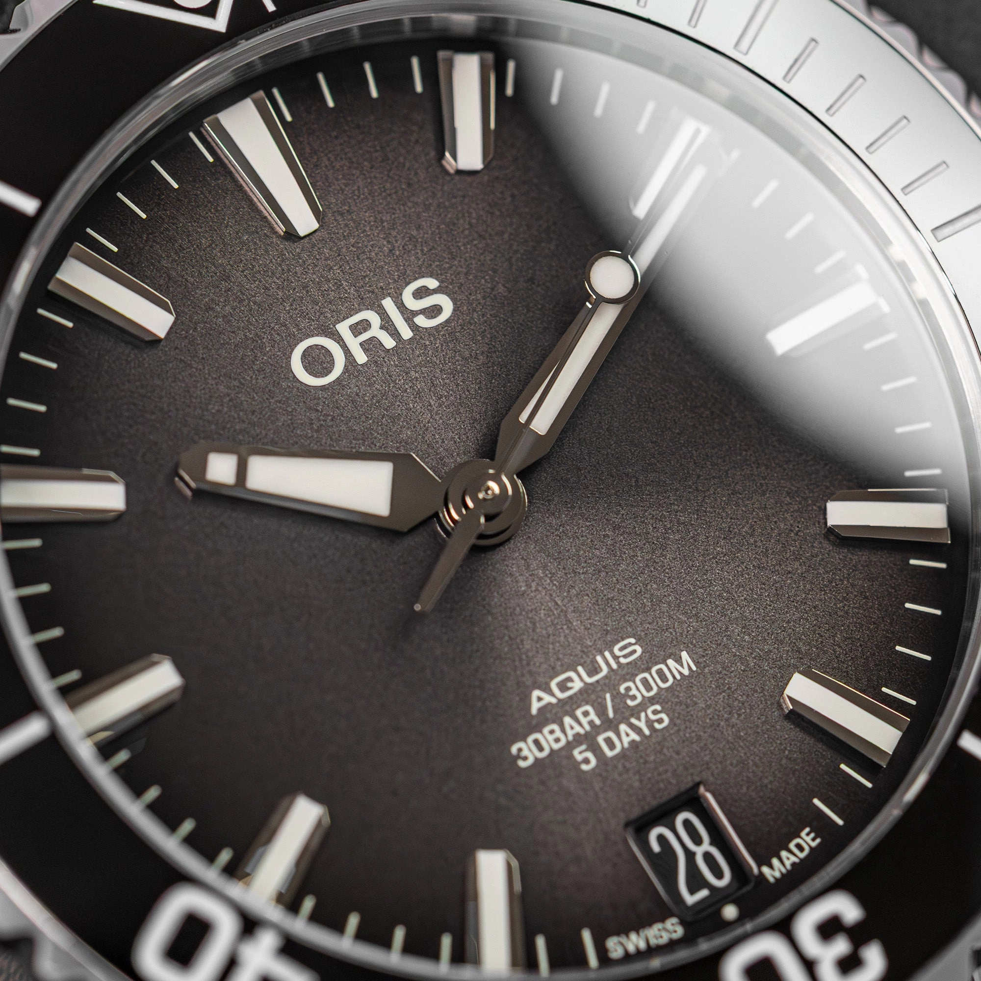 Oris Aquis Date Calibre 400 01 400 7769 4154-07 4 22 74FC