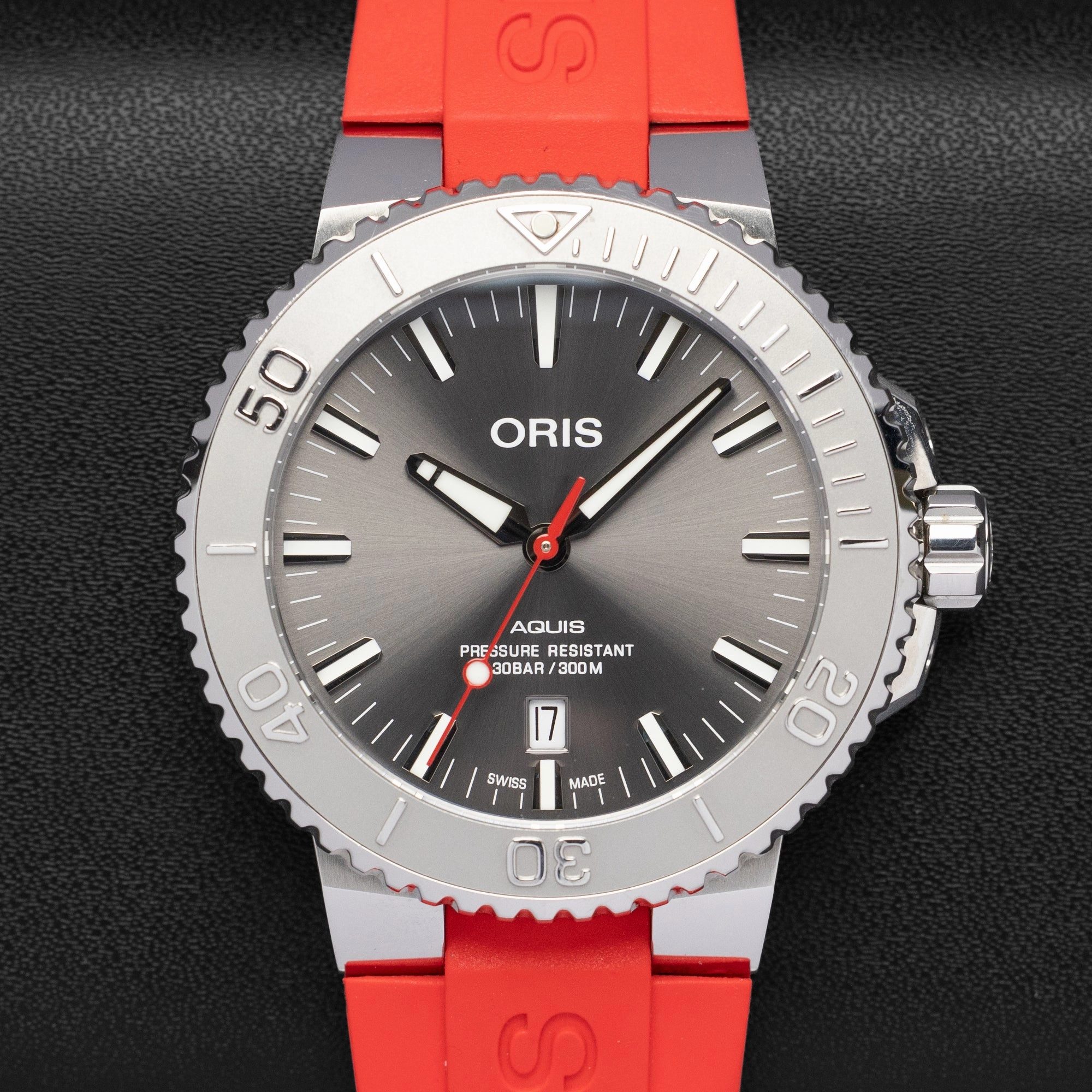 Oris Aquis Date Relief 01 733 7730 4153