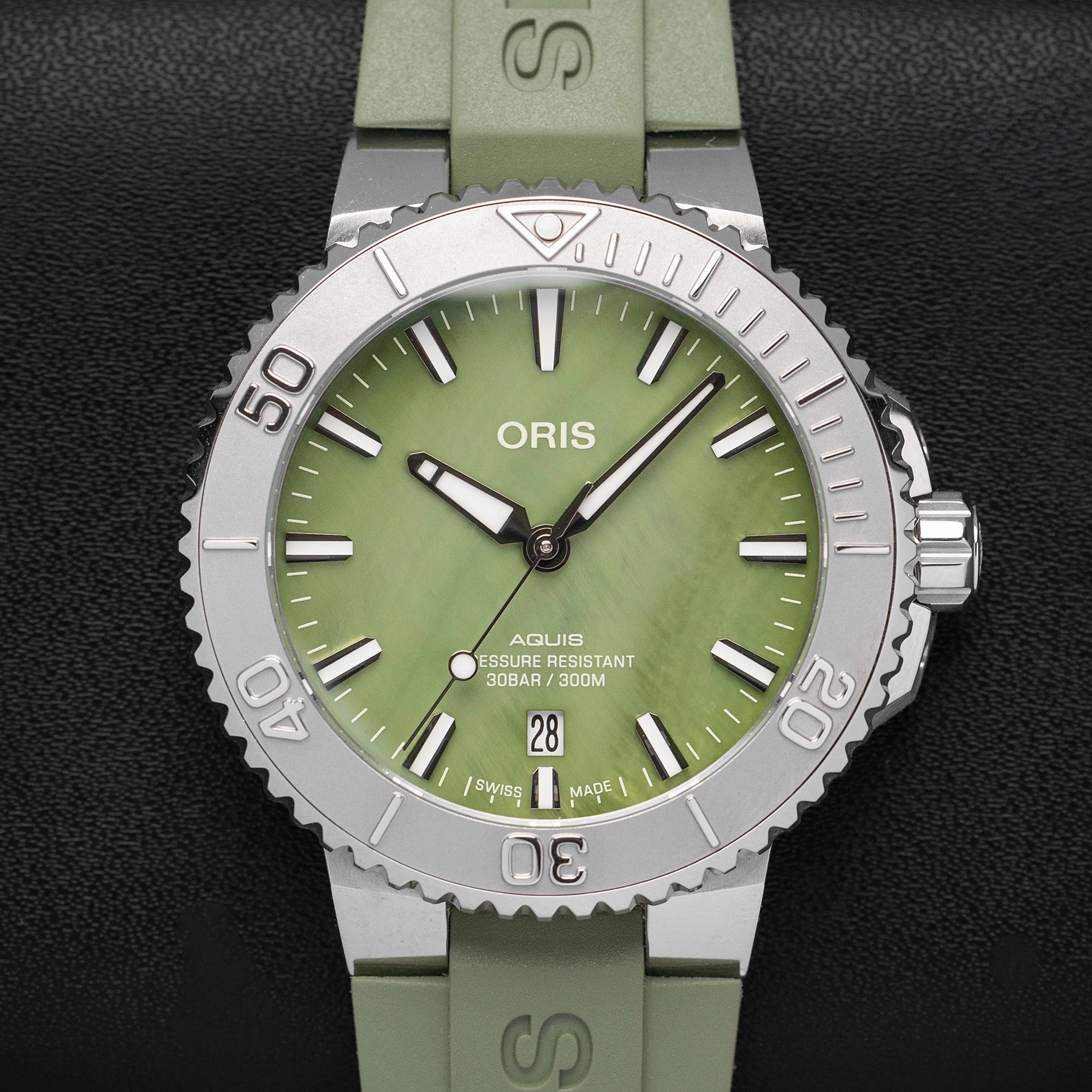 Oris Aquis New York Harbor Edition 01 733 7766 4187