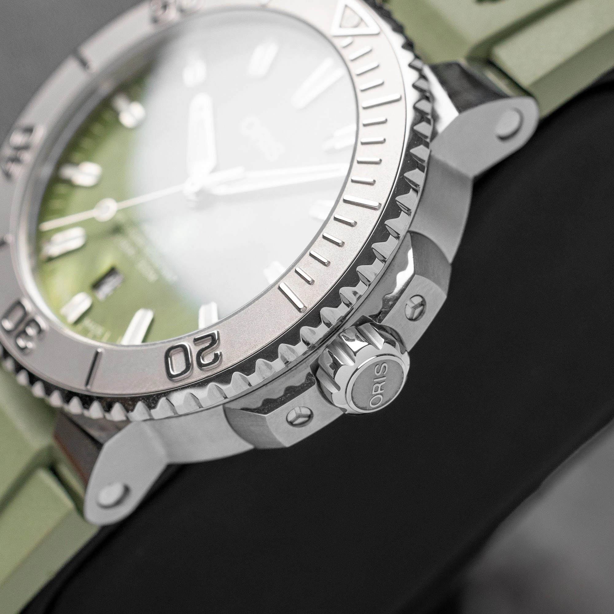 Oris Aquis New York Harbor Edition 01 733 7766 4187