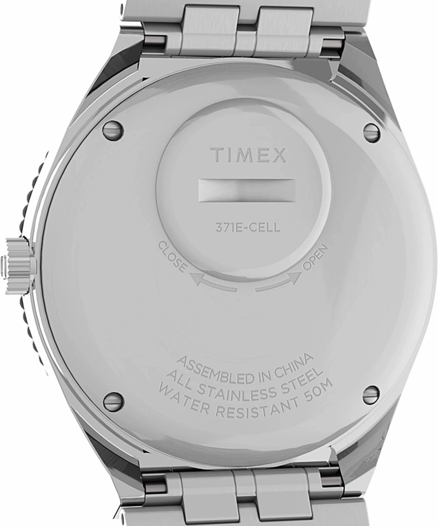 Q Timex GMT 38mm Stainless Steel Bracelet Watch TW2V38000