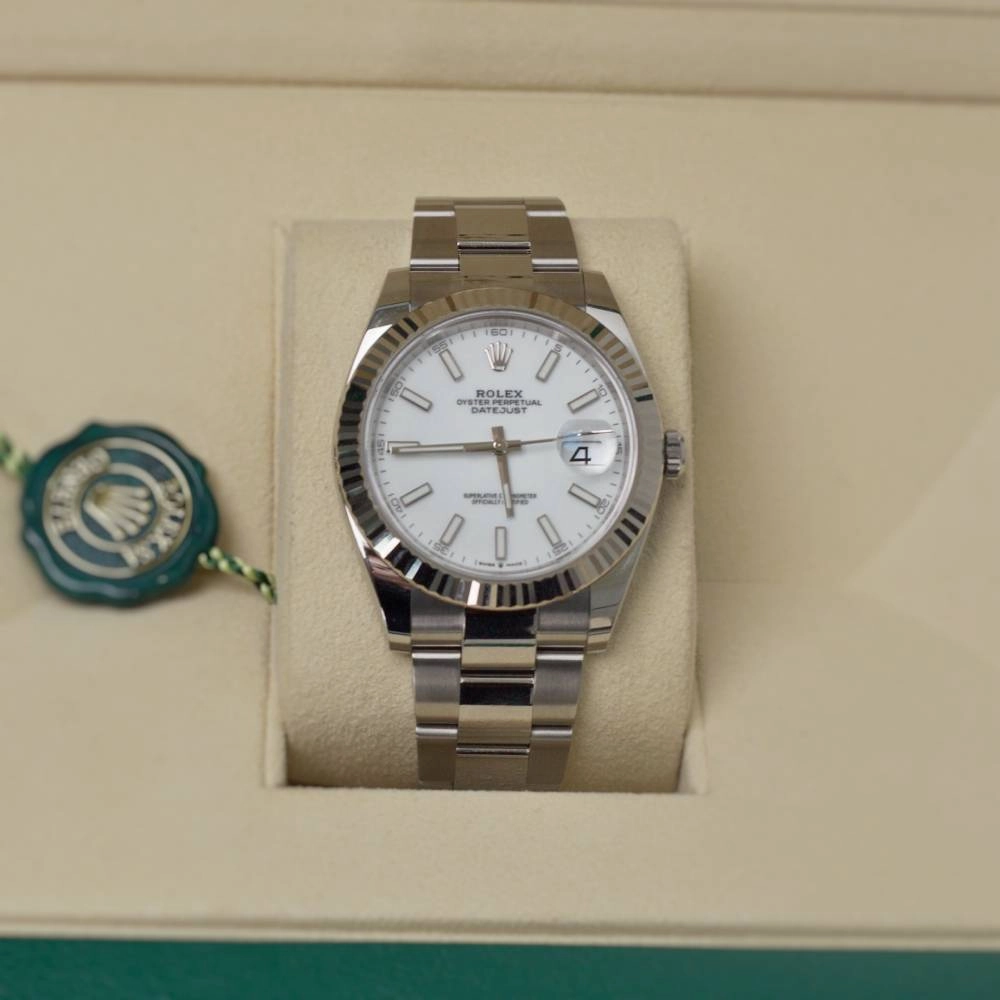 Rolex Datejust 41mm - Ref: 126334-0009 - White Dial, Stainless Steel Oyster Bracelet Men's Watch