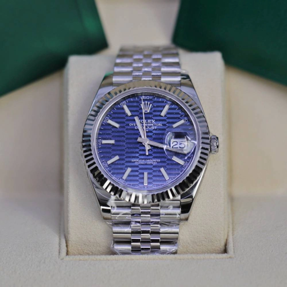 Rolex Datejust 41mm - Ref: 126334 - Blue Motif Dial, Stainless Steel Jubilee Bracelet Men's Watch