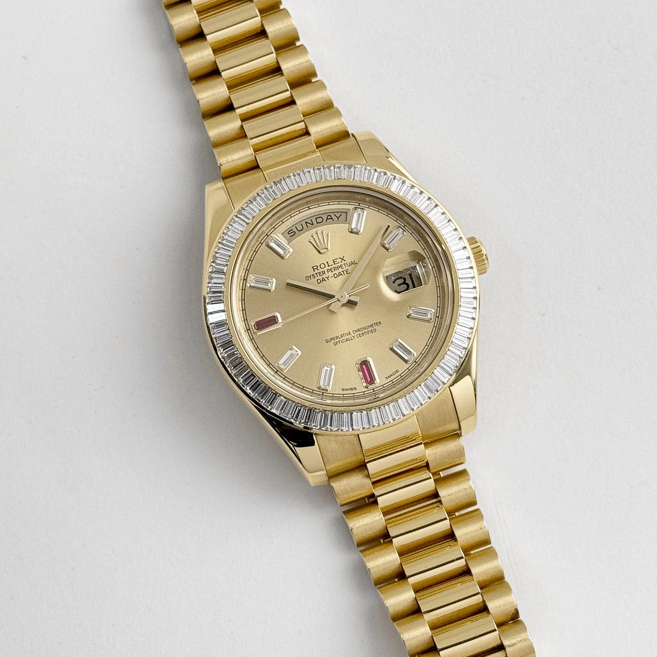 Rolex Day-Date II 218398 Yellow Gold Champagne Dial Diamond Bezel (2010)