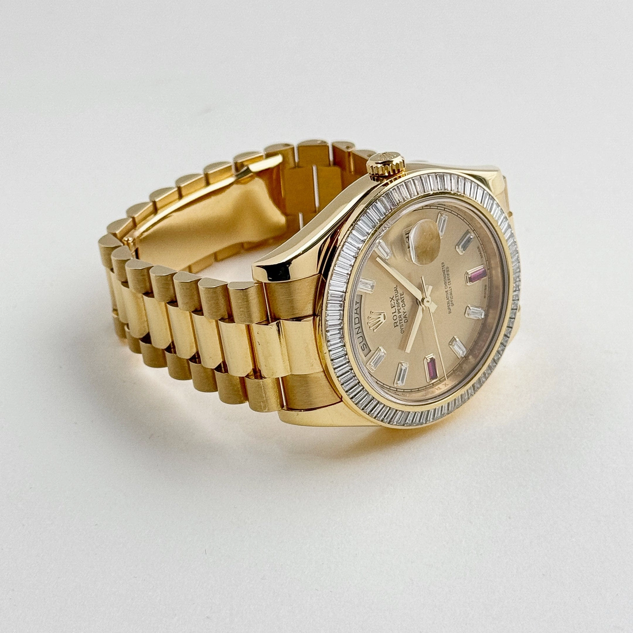 Rolex Day-Date II 218398 Yellow Gold Champagne Dial Diamond Bezel (2010)