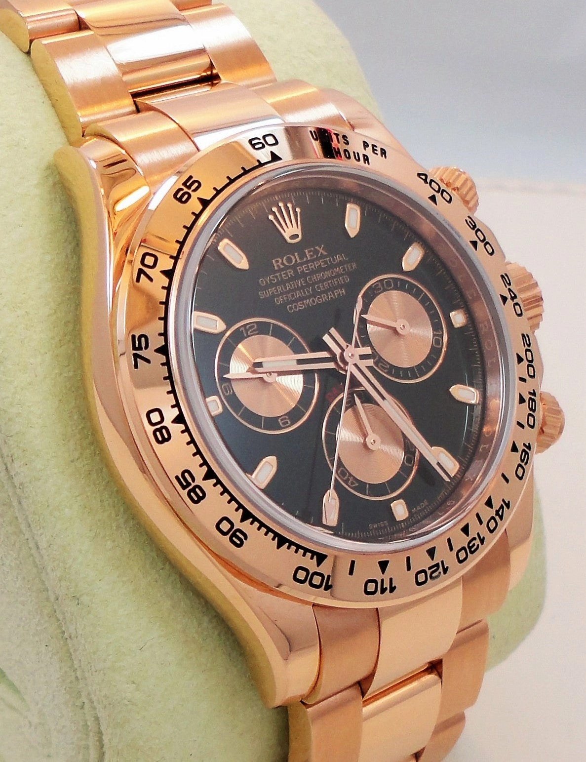 Rolex Daytona 116505 18K Rose Gold Cosmograph Oyster MINT Box and Papers PreOwned