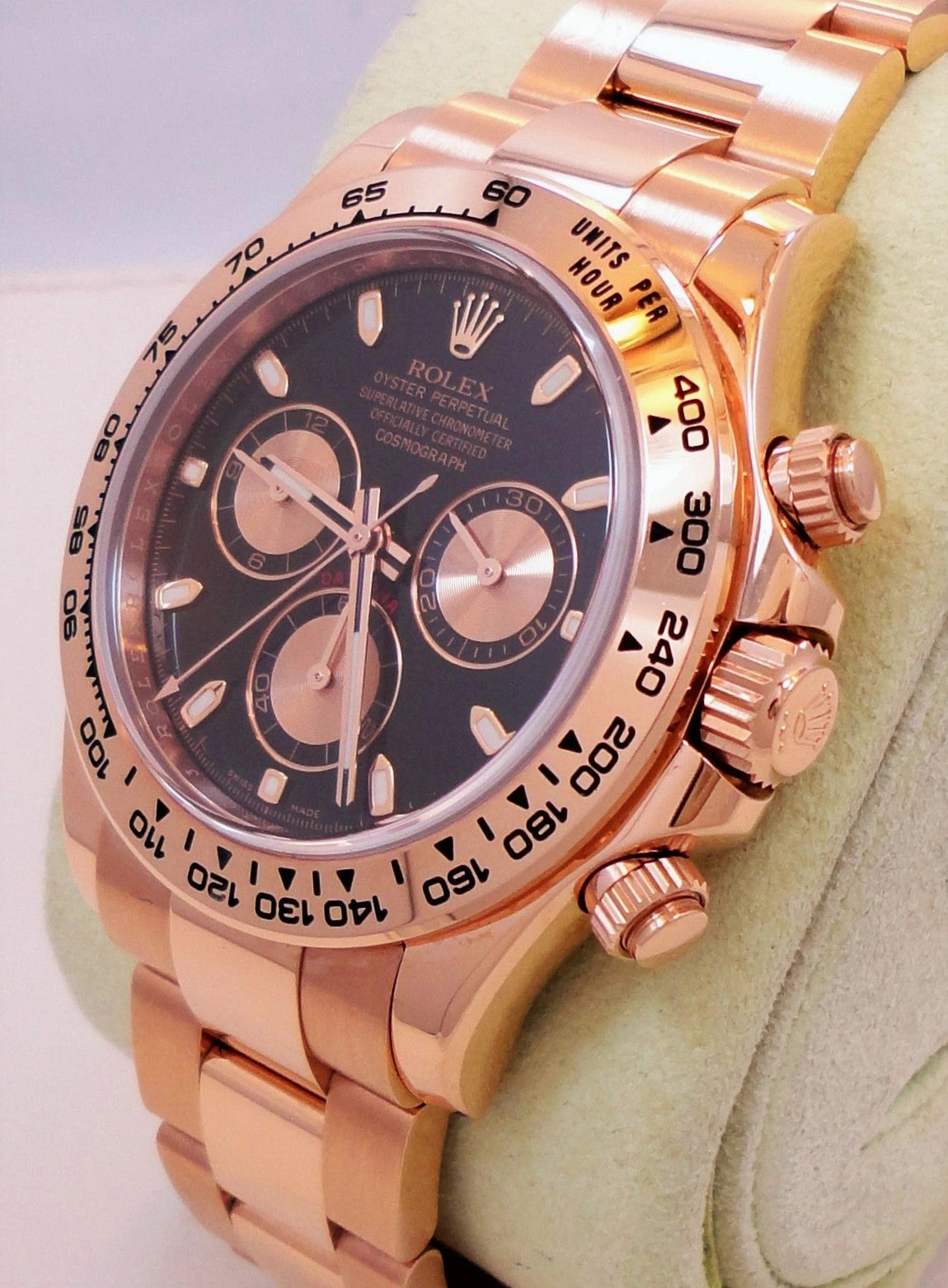 Rolex Daytona 116505 18K Rose Gold Cosmograph Oyster MINT Box and Papers PreOwned