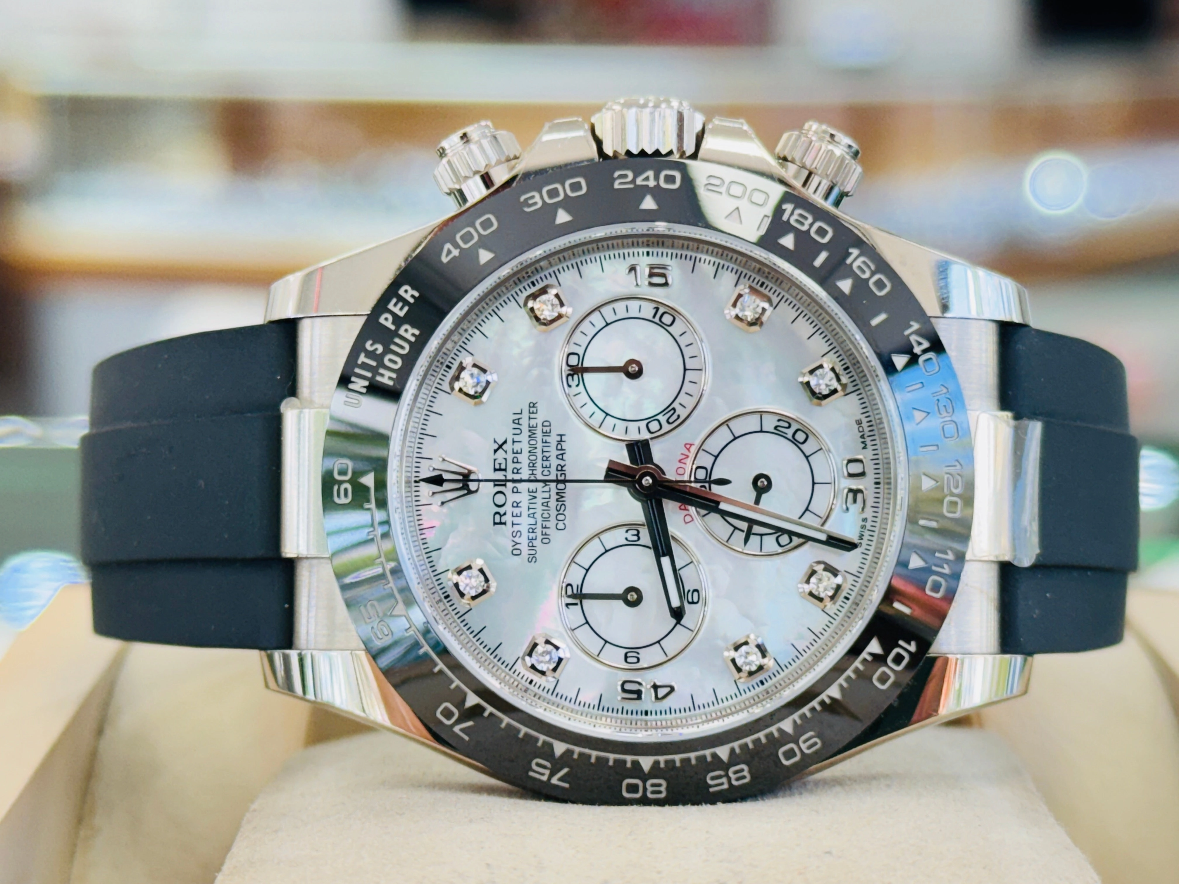 Rolex Daytona 116519LN  White Gold Oysterflex Factory  Mother Of Pearl Diamond Dial  Box And Papers  MINT