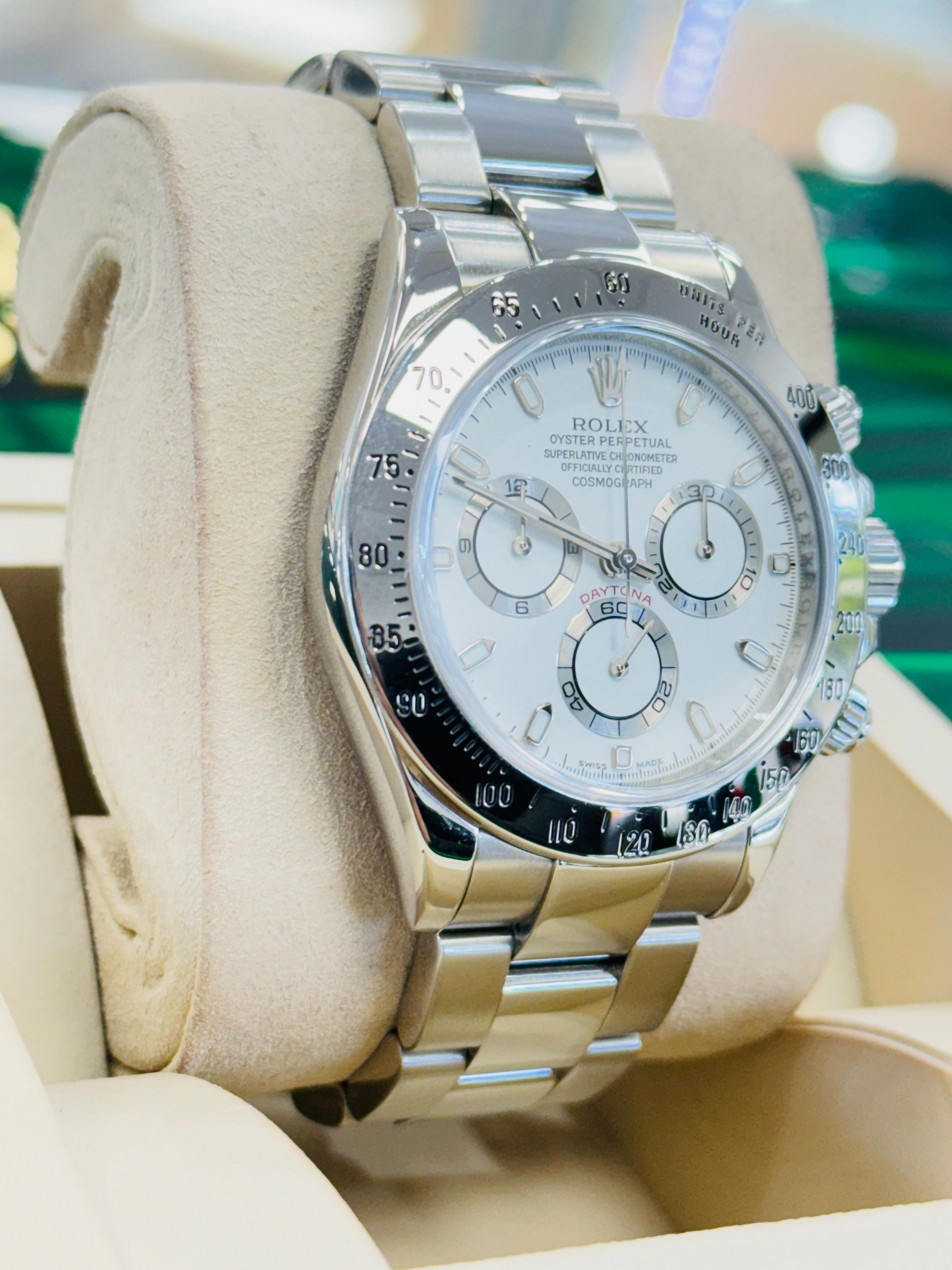 Rolex Daytona 116520 Chronograph Cosmograph Steel Oyster Bracelet Watch Box/Papers