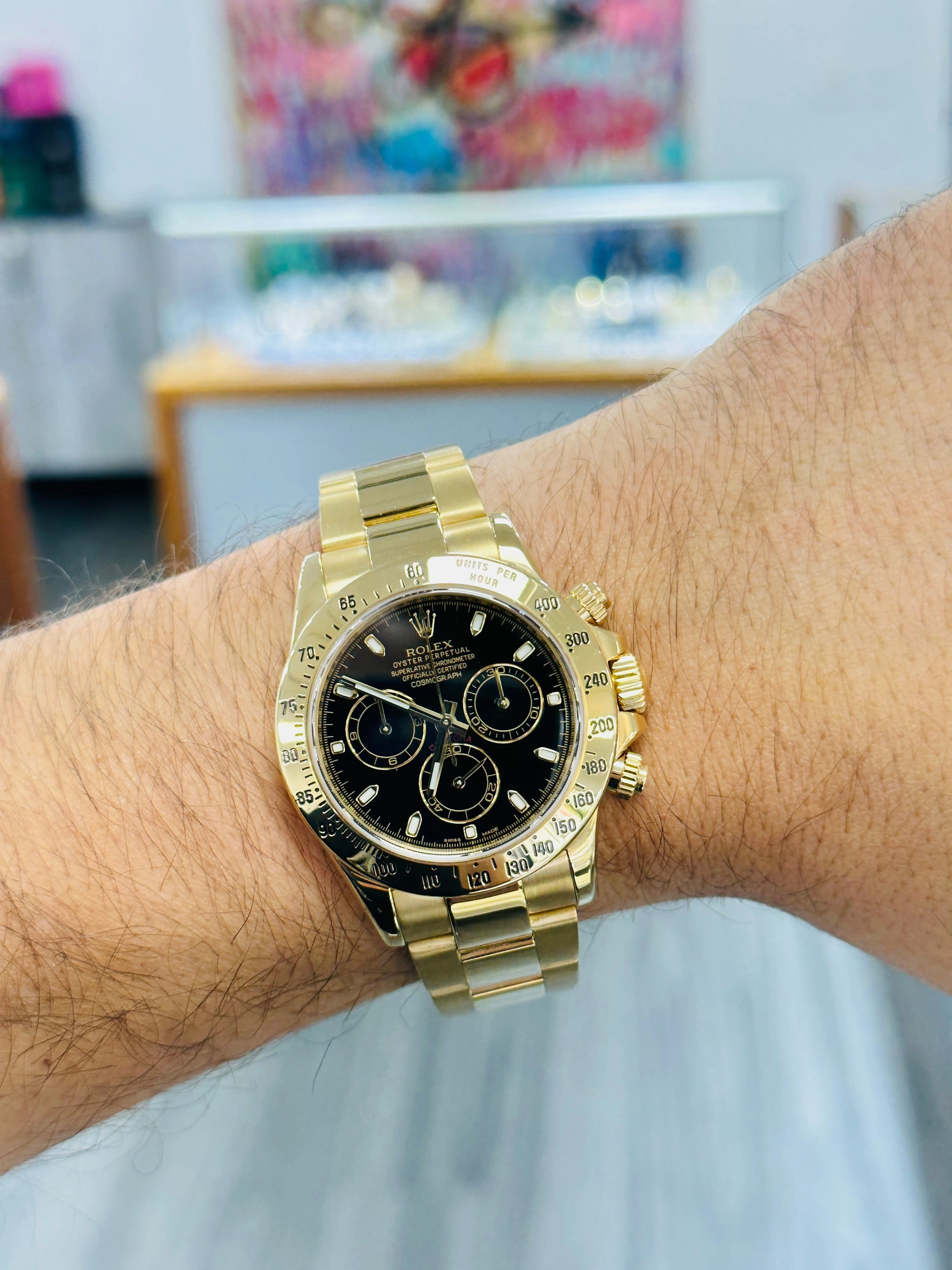 Rolex Daytona 116528 Black Dial Yellow Gold PreOwned Box
