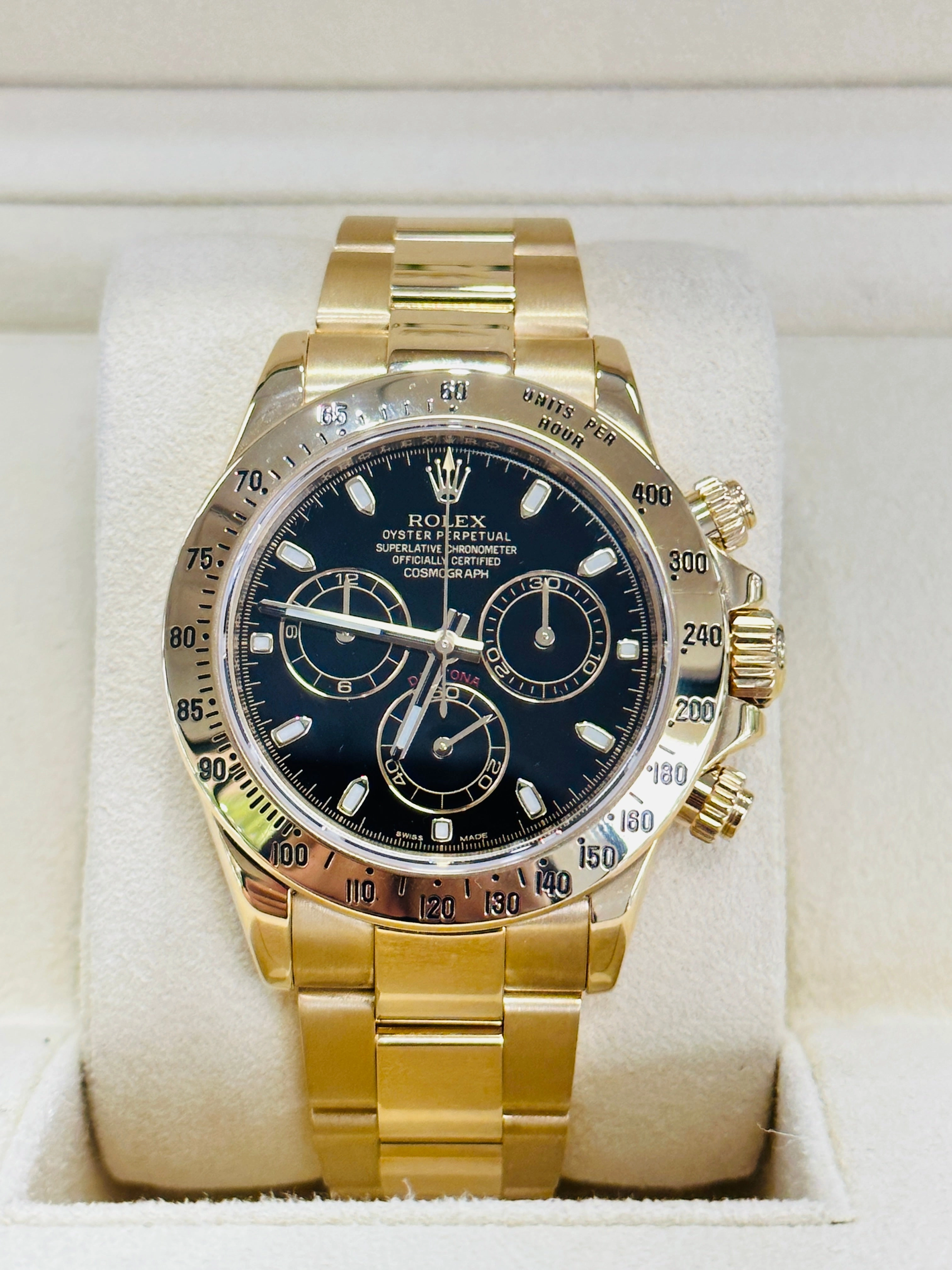 Rolex Daytona 116528 Black Dial Yellow Gold PreOwned Box