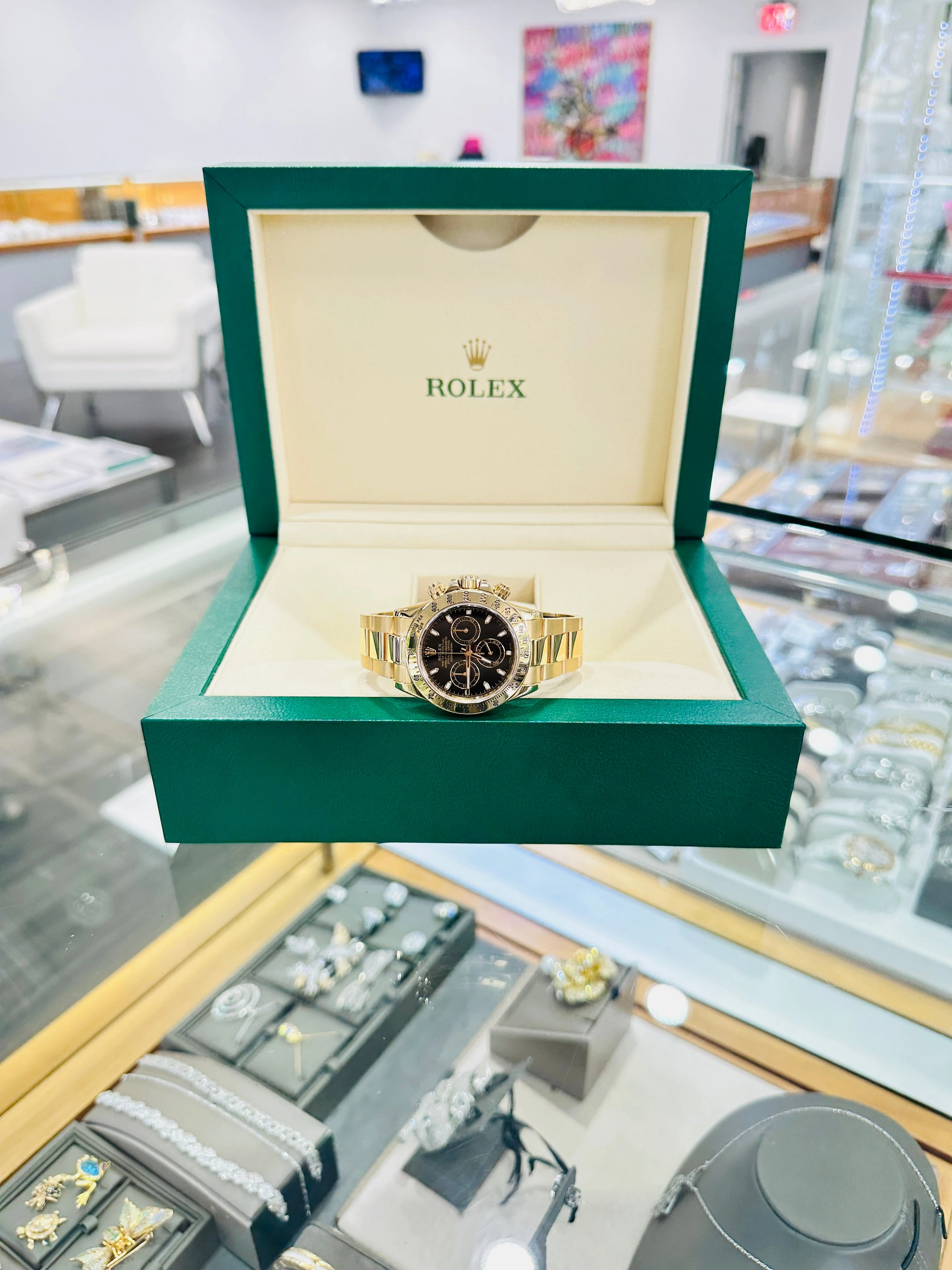 Rolex Daytona 116528 Black Dial Yellow Gold PreOwned Box