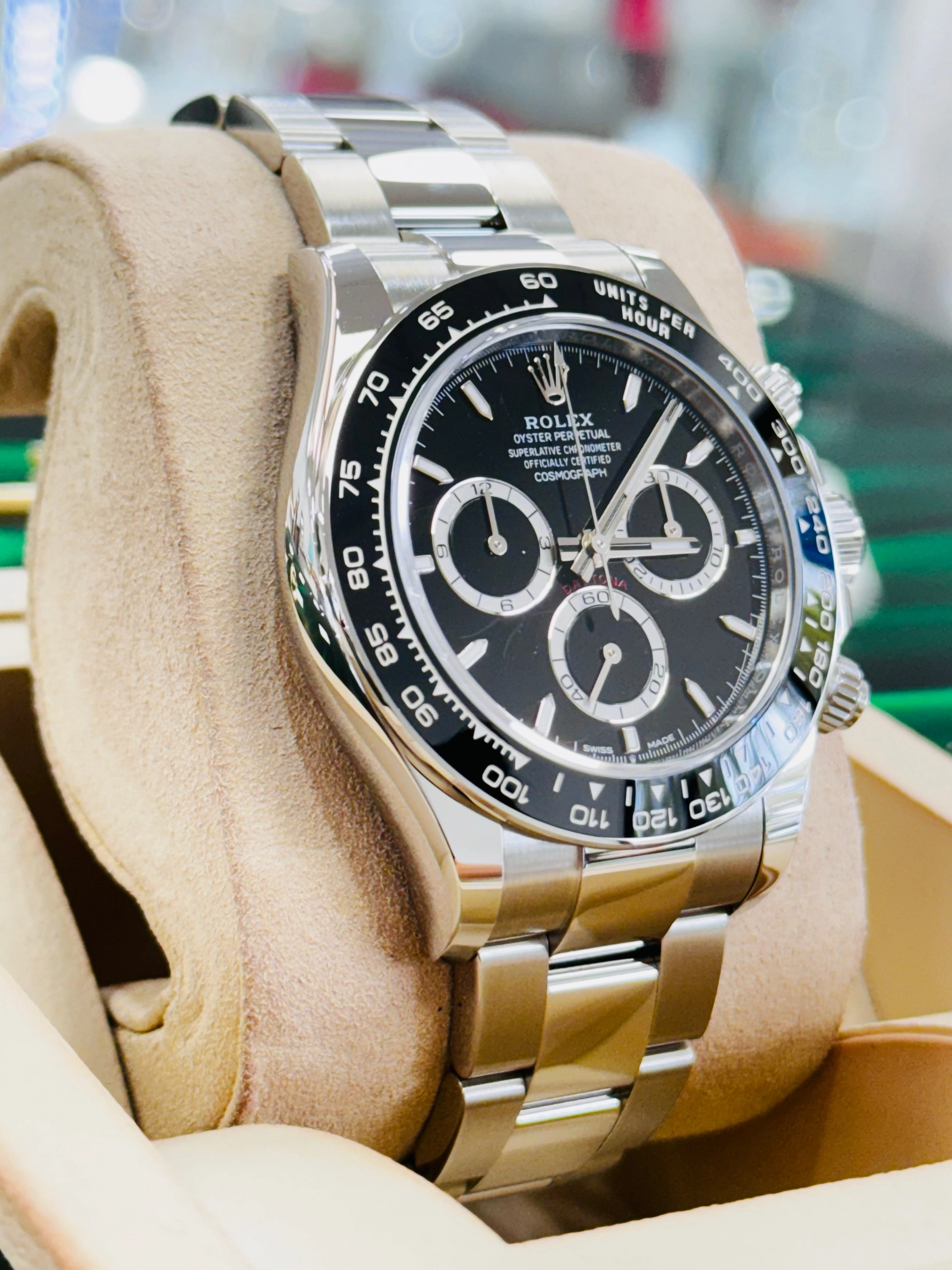 Rolex Daytona 126500 LN Black Cerachrom Bezel Black Index Dial Oyster Bracelet Box / Papers UNWORN