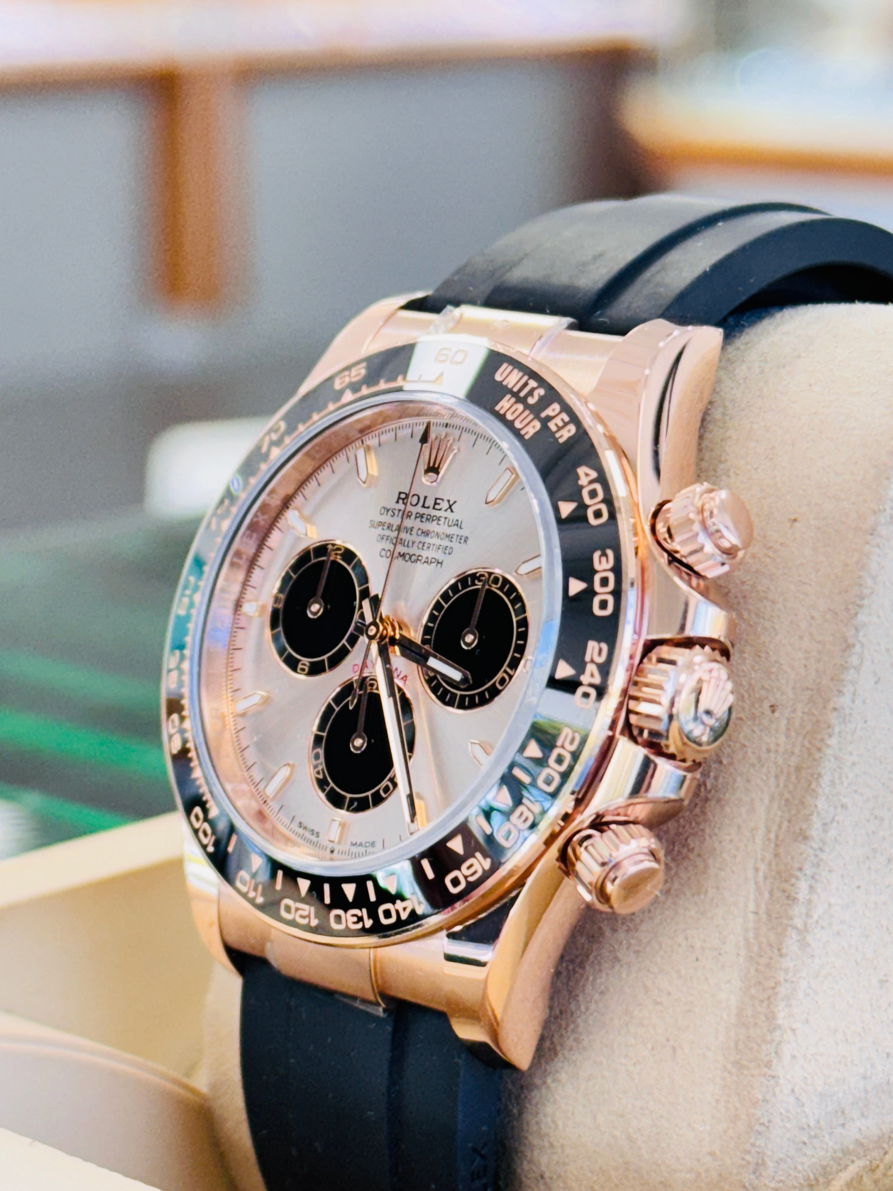 Rolex Daytona 126515LN Rose Gold  Oysterflex Sundust Dial Box and Papers MINT