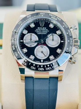 Rolex Daytona 126519LN  Cosmograph 18K White Gold  Factory Black Diamond Dial  Oysterflex Box and Papers Unworn