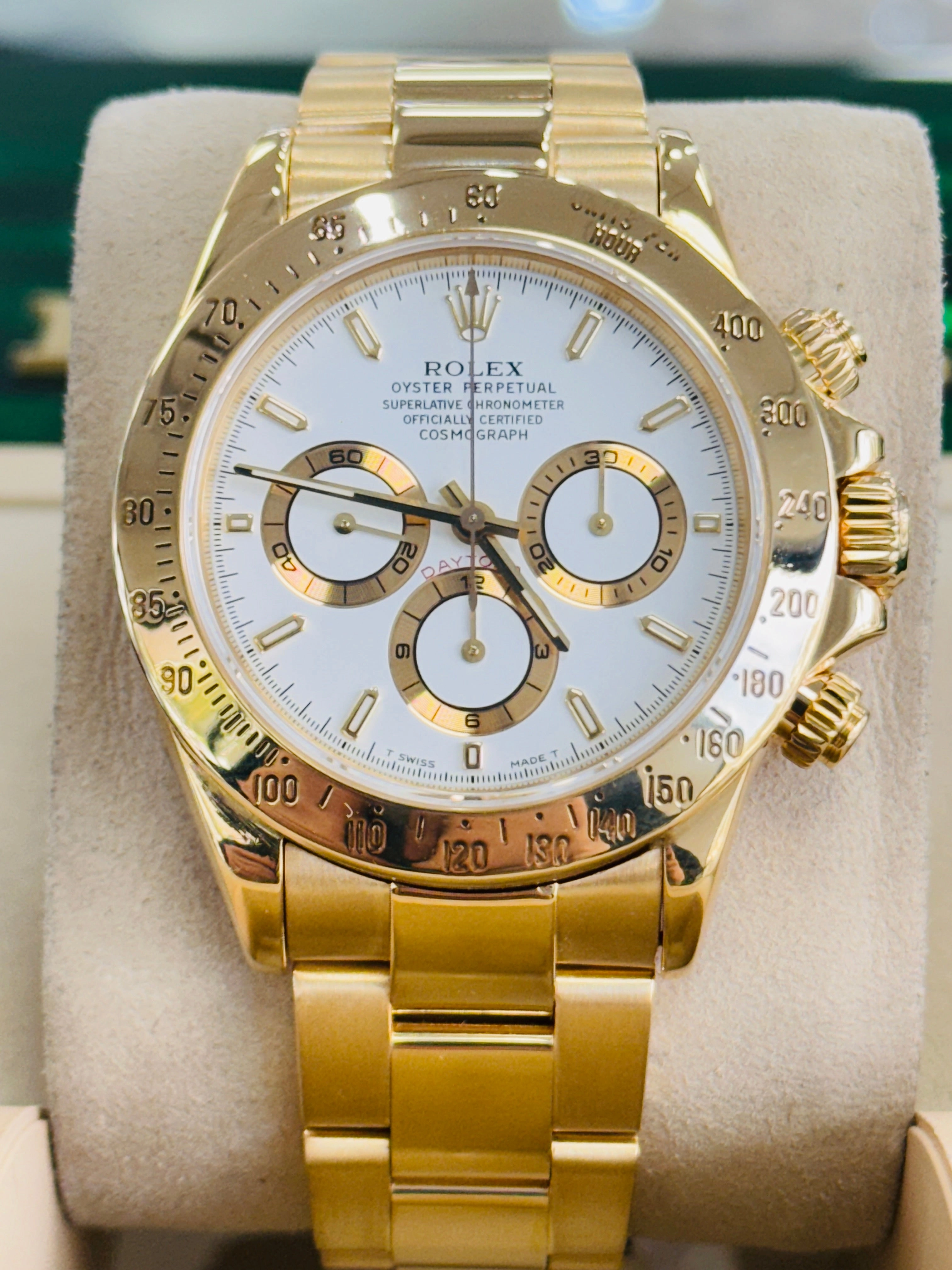 Rolex Daytona Chronograph 16528 18k Yellow Gold White Dial ZENITH