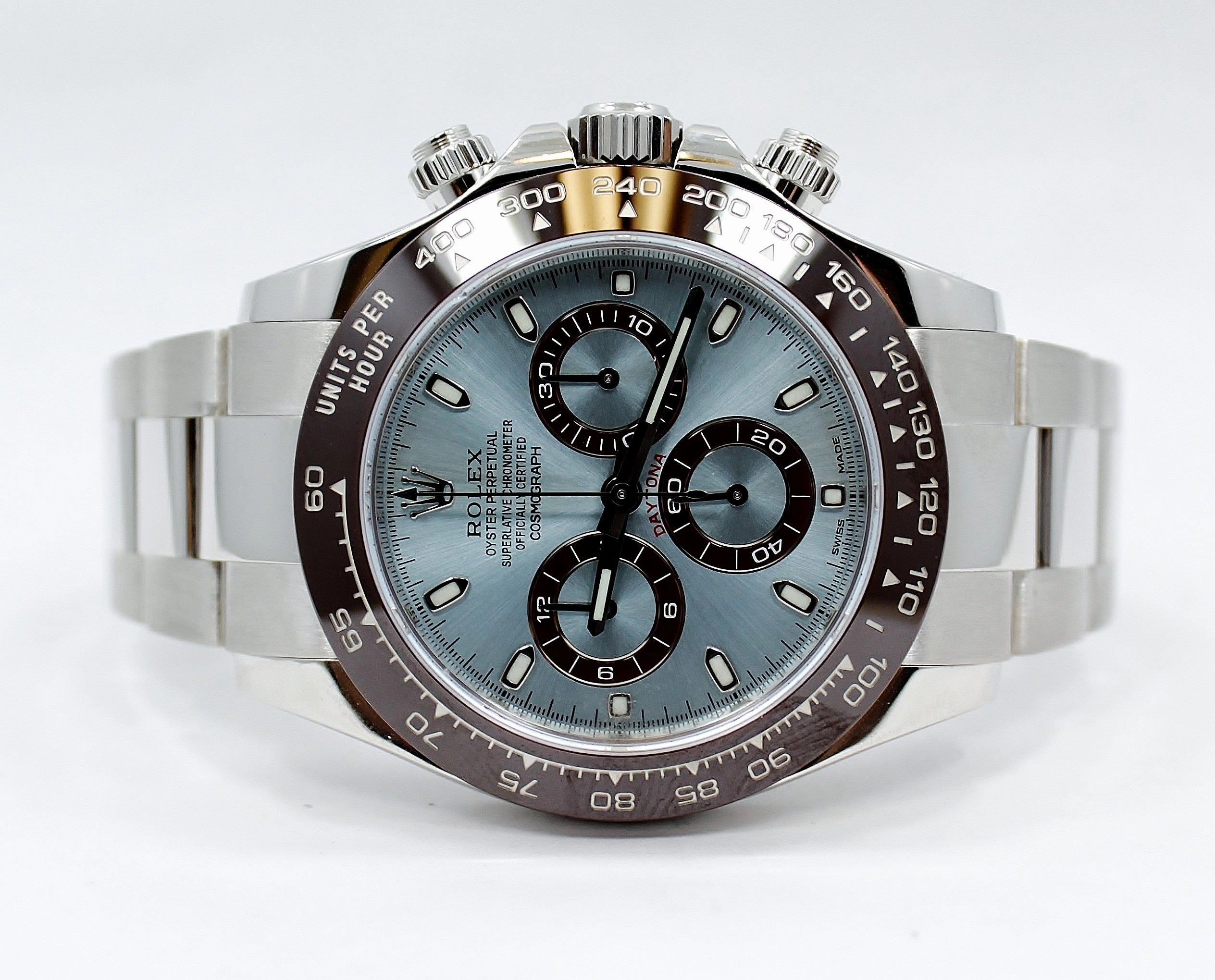 Rolex Oyster Perpetual Cosmograph Daytona 116506 BOX/PAPERS