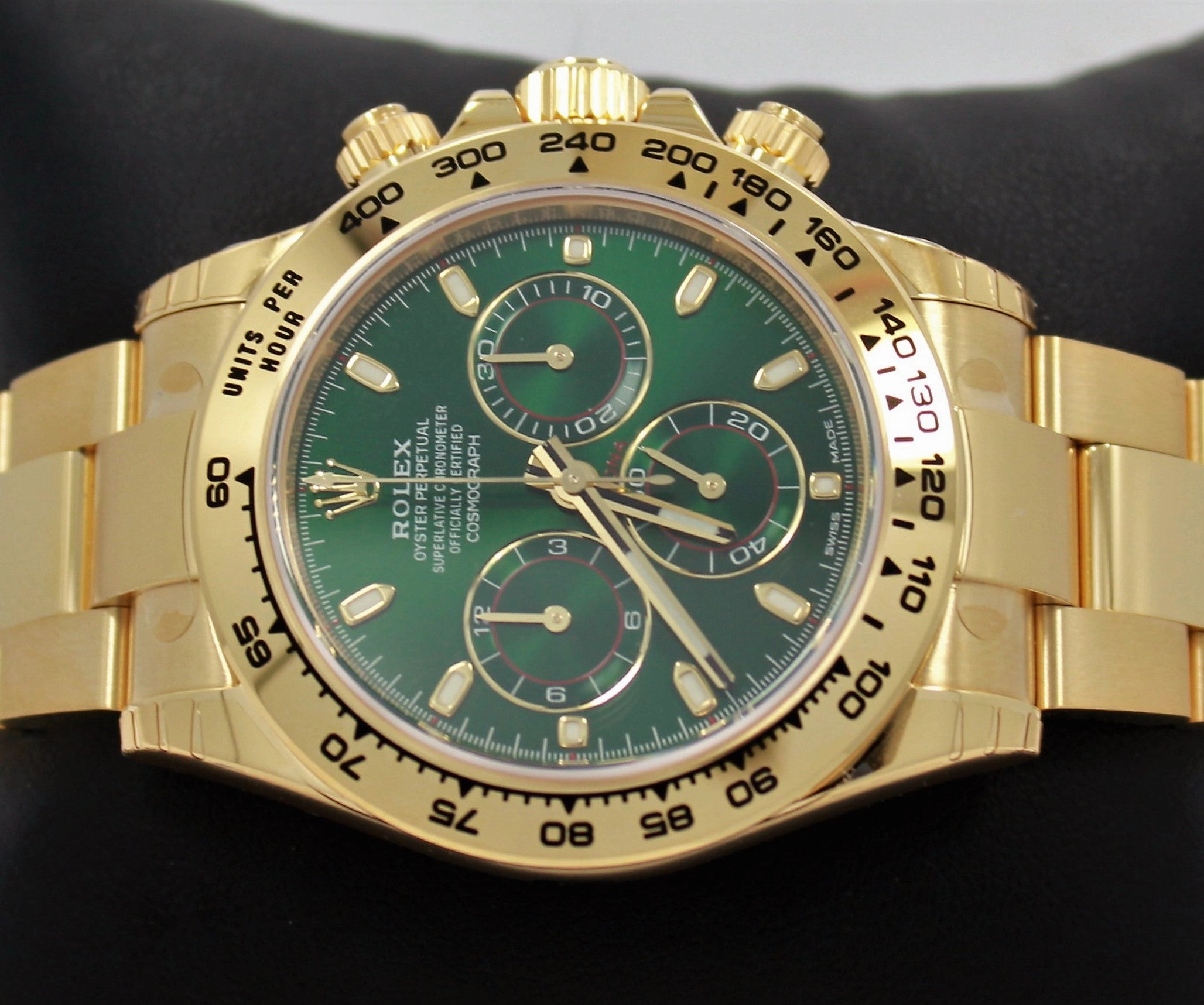 Rolex Oyster Perpetual Cosmograph Daytona 116508 GRNSO STICKRED!  ( Unworn )
