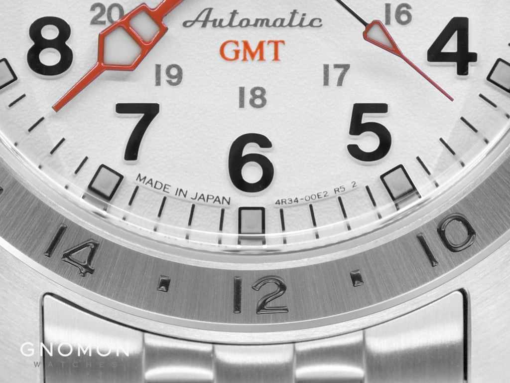 Seiko 5 Sports Field Sports Style GMT White Ref. SBSC009