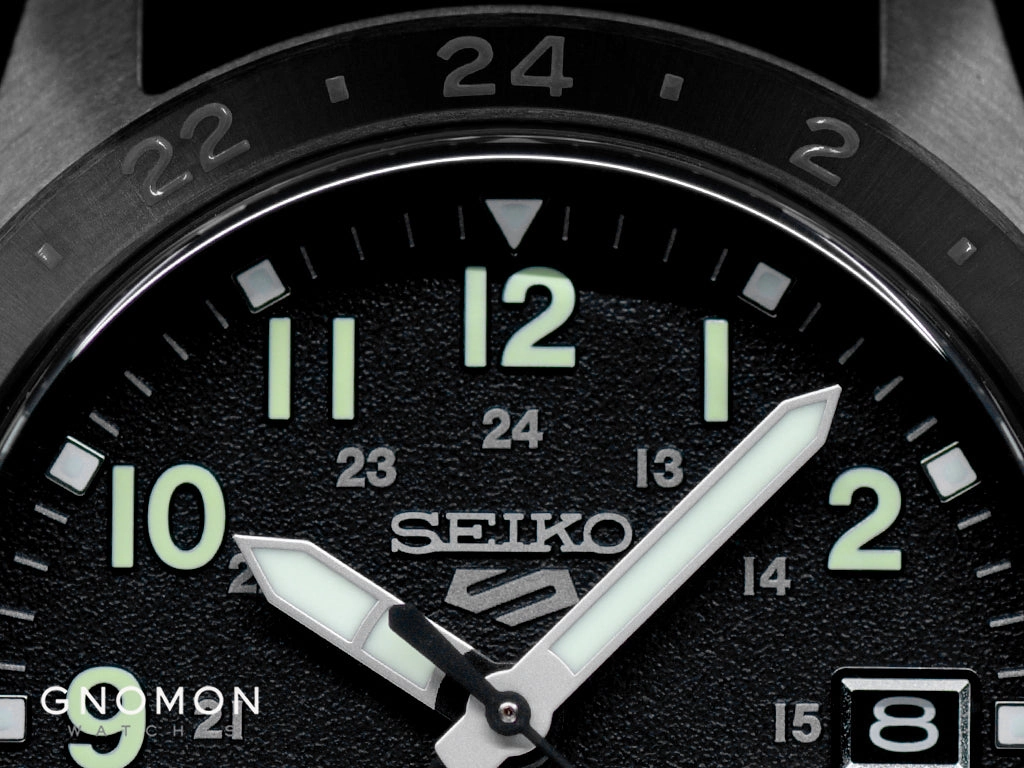 Seiko 5 Sports Field Street Style GMT Blackout Ref. SBSC013