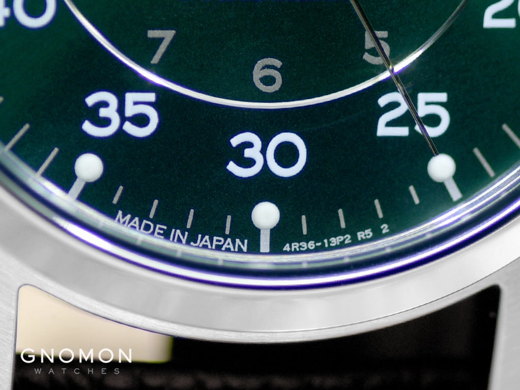 Seiko 5 Sports Field Suits Style Automatic 36  Green Ref. SBSA203