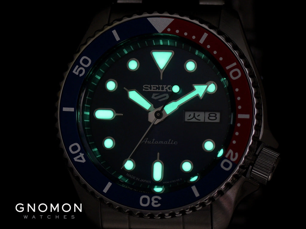 Seiko 5 Sports Sports Style Blue/Red Ref. SBSA003