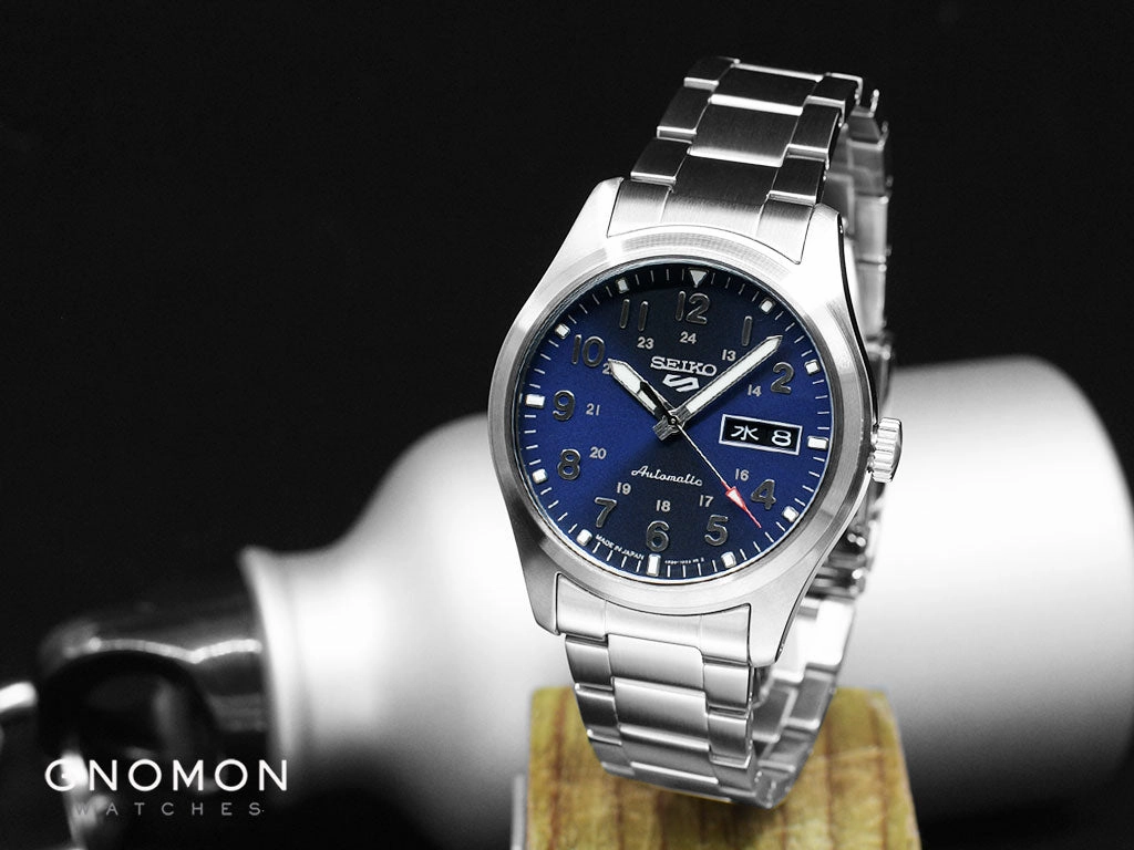 Seiko 5 Sports Sports Style Field Collection Blue Ref. SBSA113