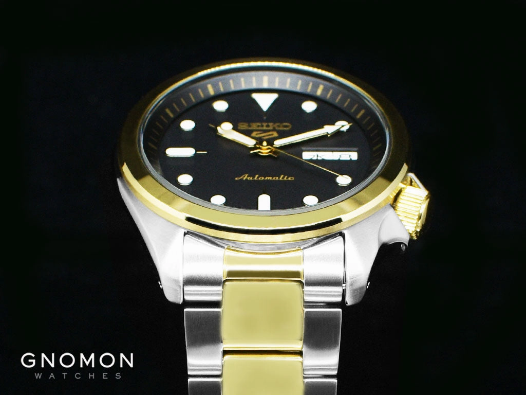 Seiko 5 Sports Sports Style Yellow Gold 40 Ref. SBSA050